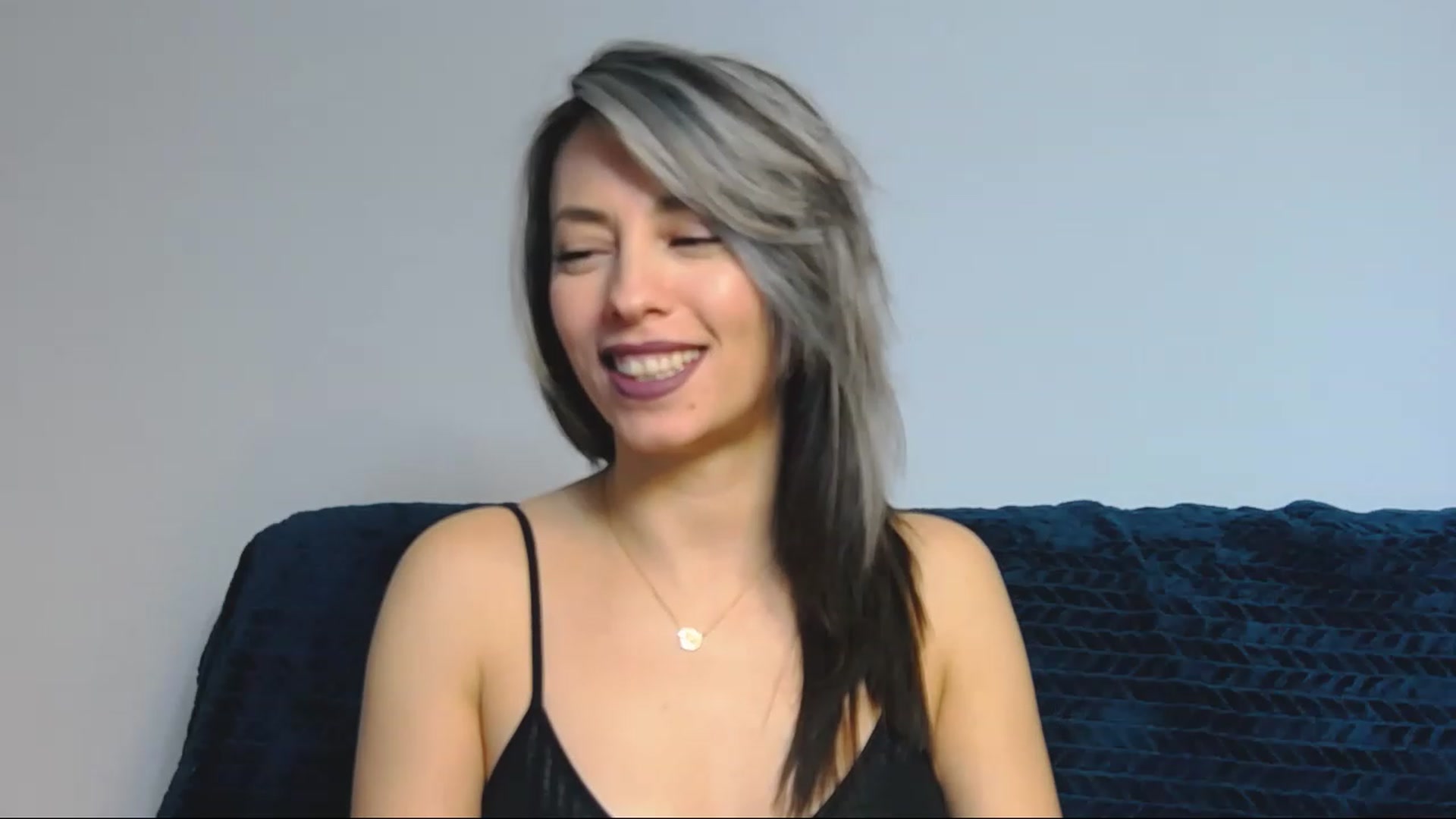 Gallery image thumbnail from PoxyVibe's myfreecams stream on, 12/22/2022, 16:10 image 4 of 20