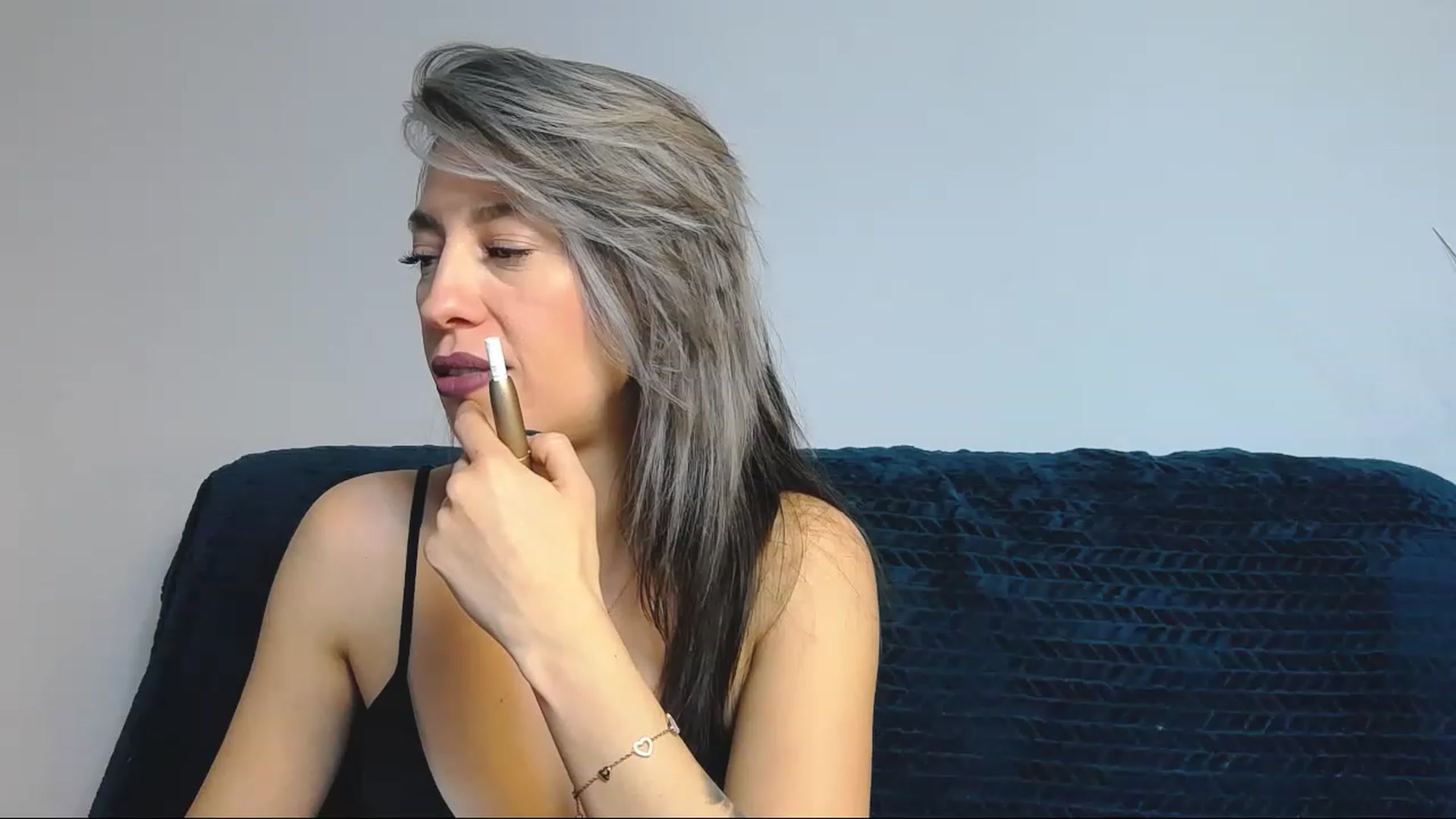 Gallery image thumbnail from PoxyVibe's myfreecams stream on, 12/22/2022, 16:10 image 15 of 20