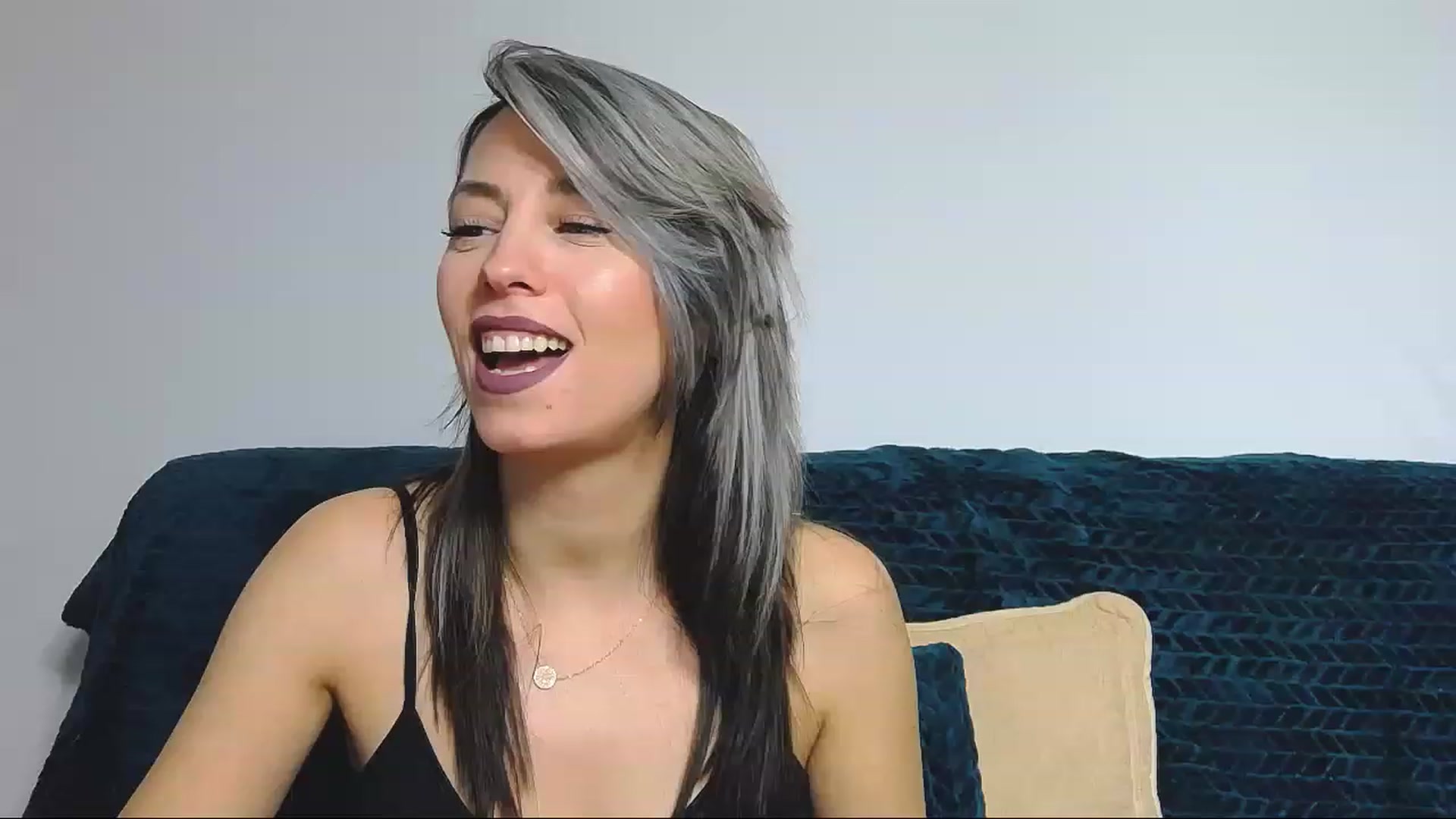 Gallery image thumbnail from PoxyVibe's myfreecams stream on, 12/22/2022, 19:04 image 20 of 20