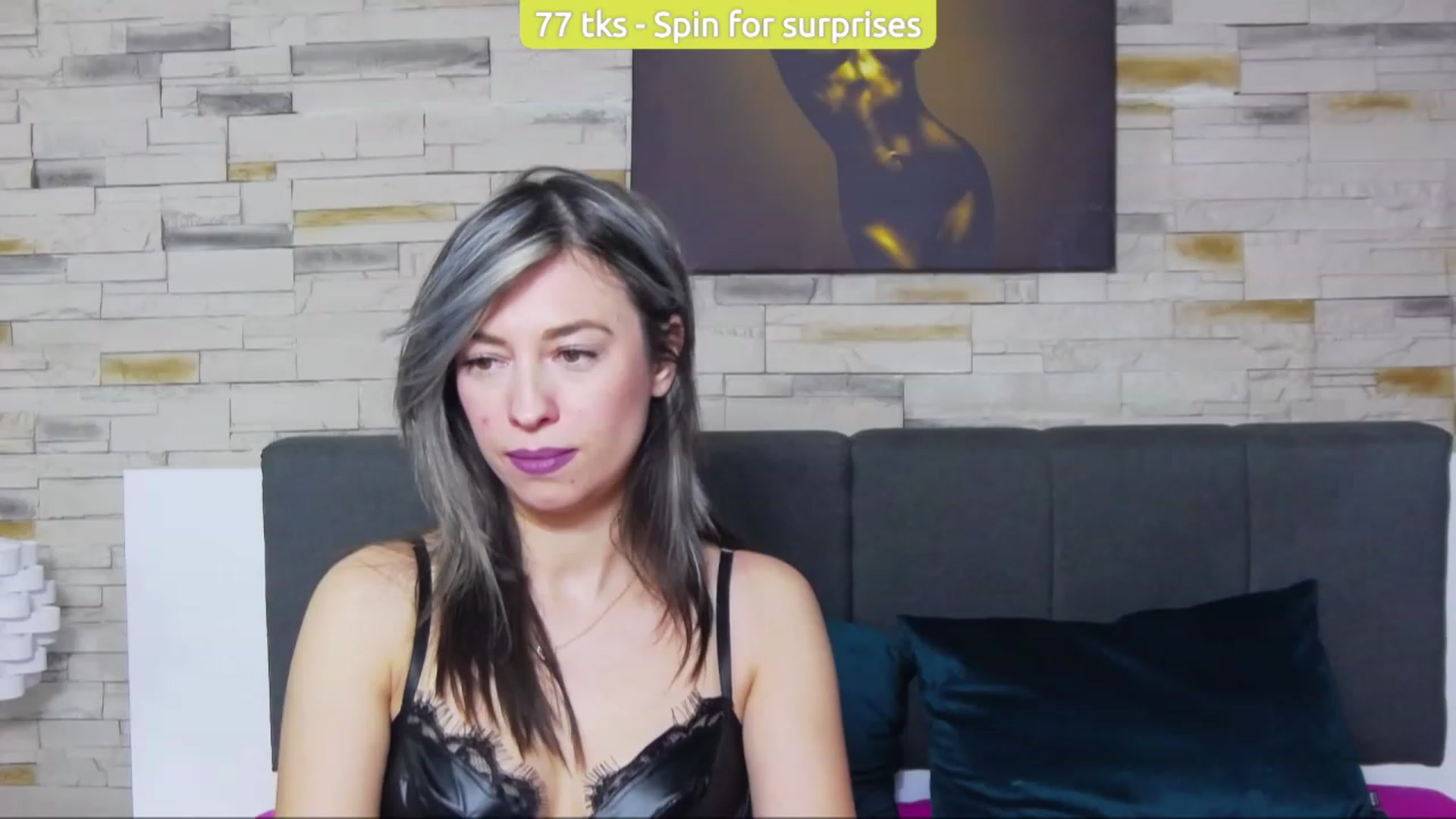 Gallery image thumbnail from PoxyVibe's myfreecams stream on, 12/29/2022, 19:14 image 10 of 20