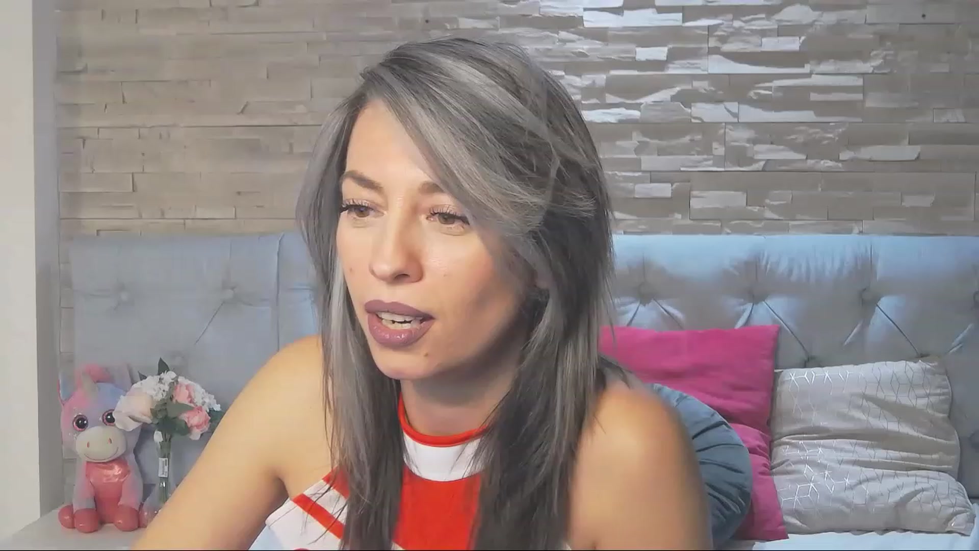 Gallery image thumbnail from PoxyVibe's myfreecams stream on, 12/30/2022, 19:45 image 18 of 20