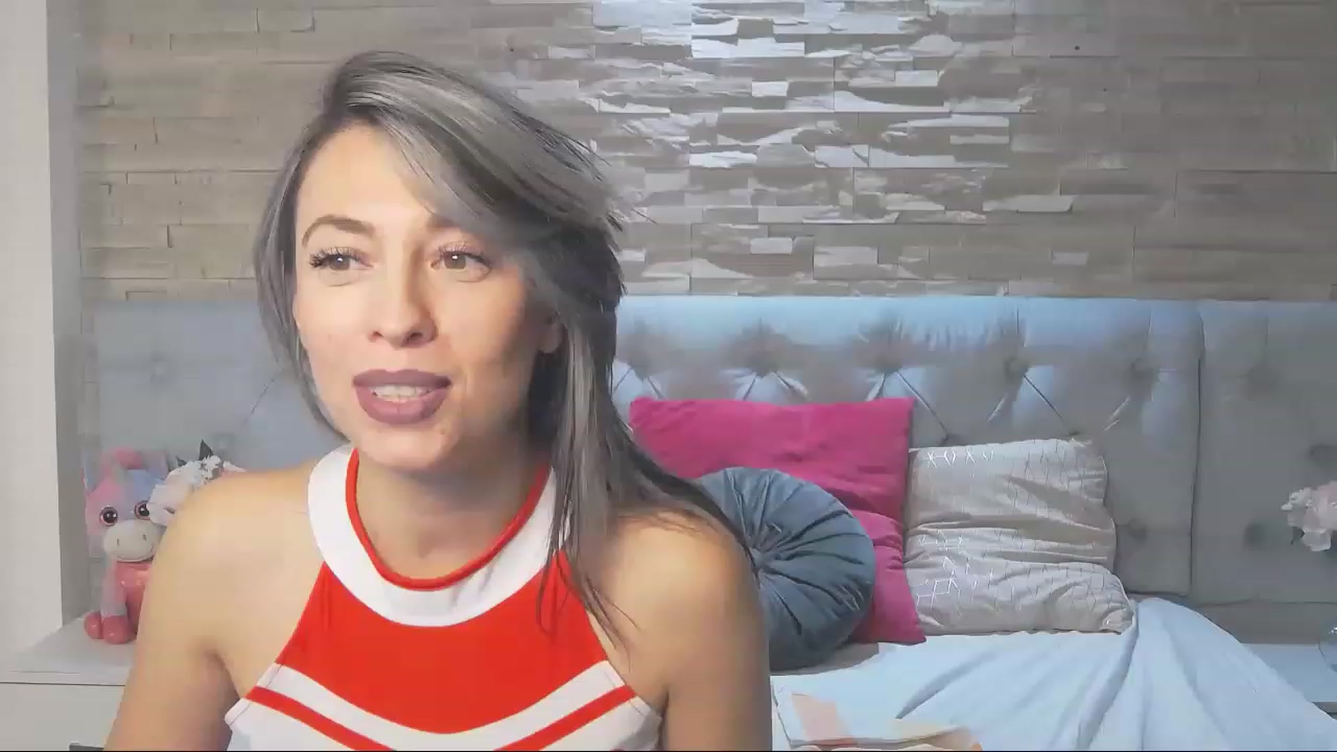 Gallery image thumbnail from PoxyVibe's myfreecams stream on, 12/30/2022, 19:45 image 3 of 20