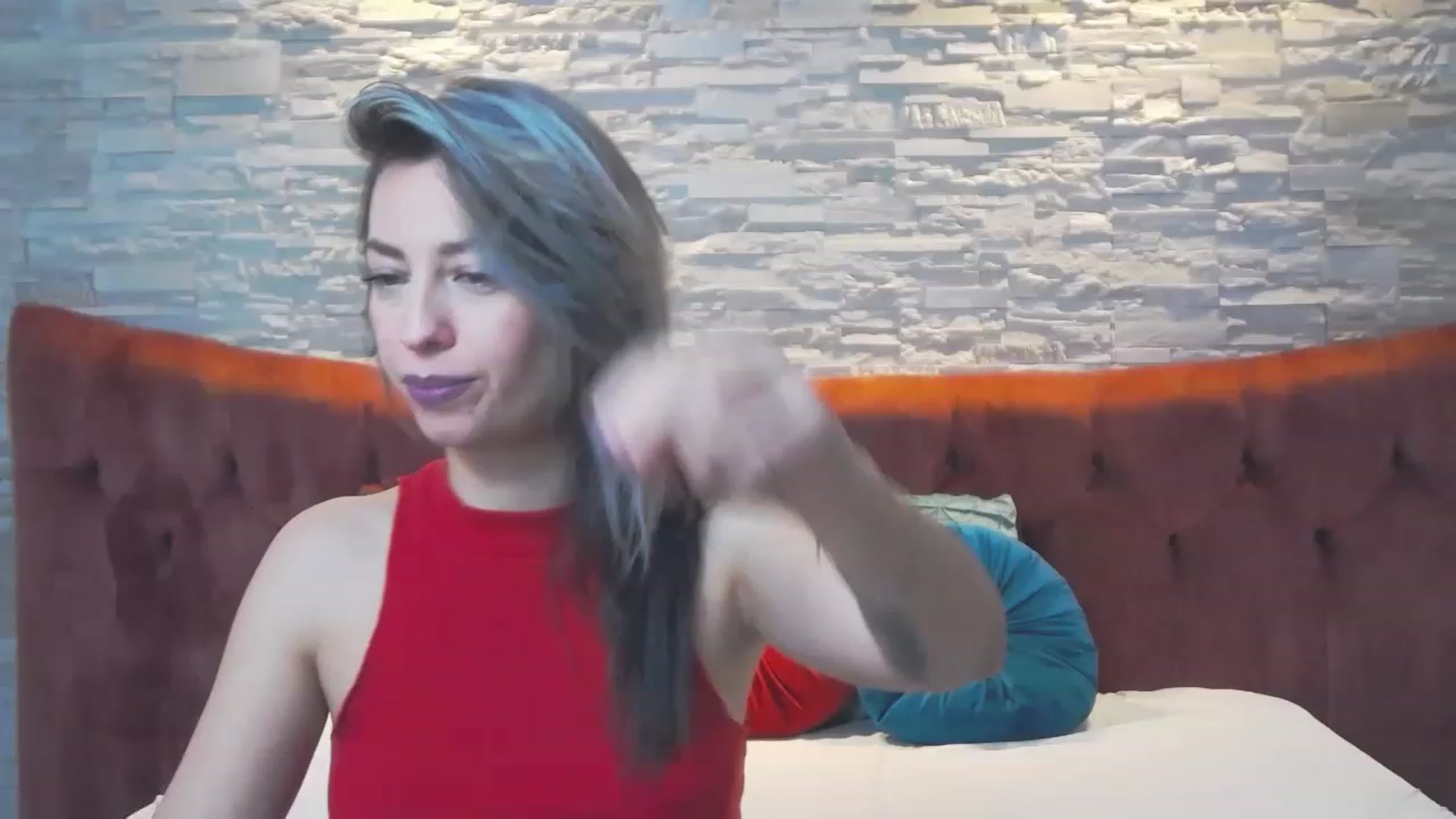 Gallery image thumbnail from PoxyVibe's myfreecams stream on, 01/10/2023, 16:12 image 6 of 20