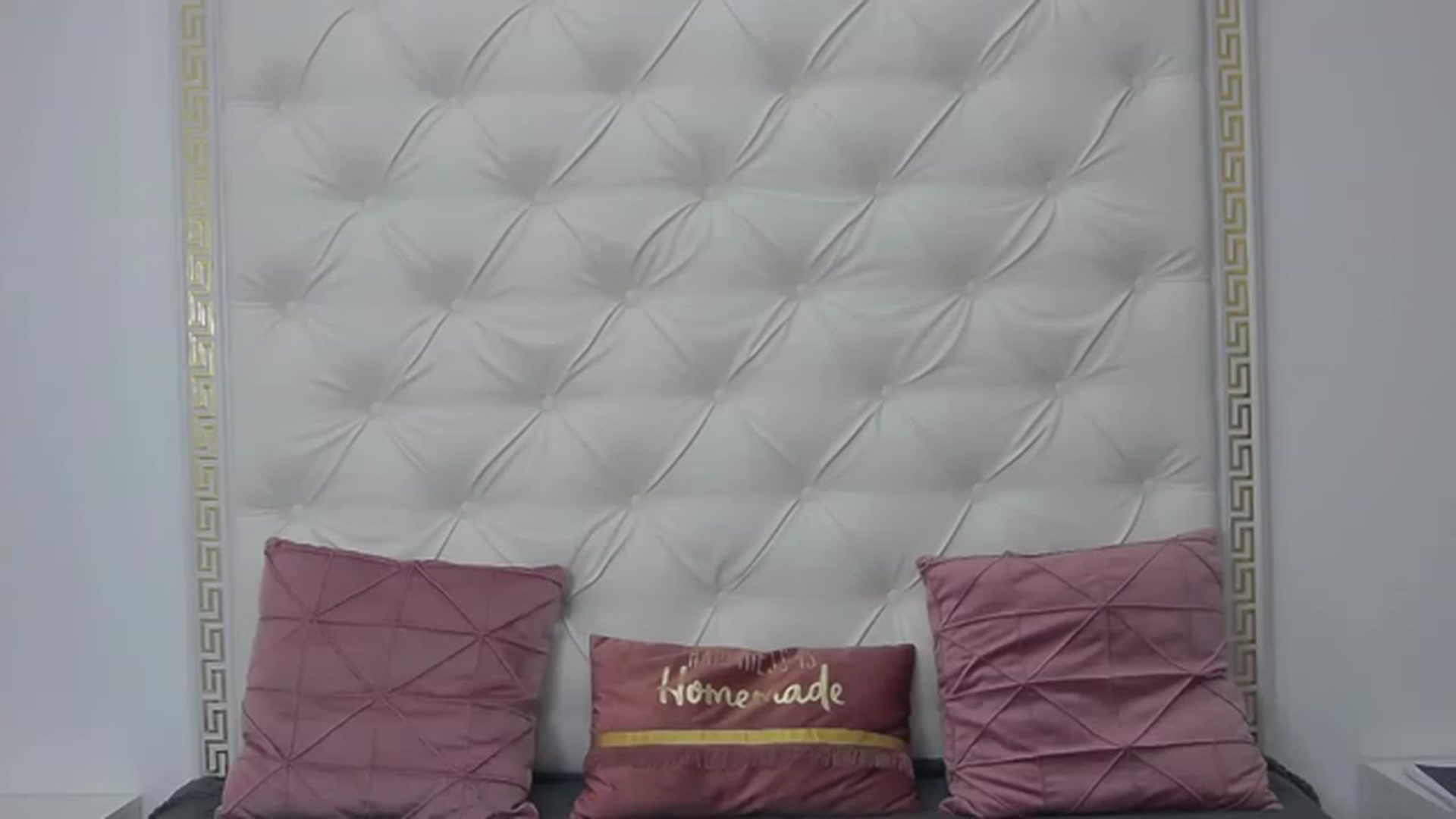 Gallery image thumbnail from PoxyVibe's myfreecams stream on, 01/25/2023, 15:26 image 8 of 20