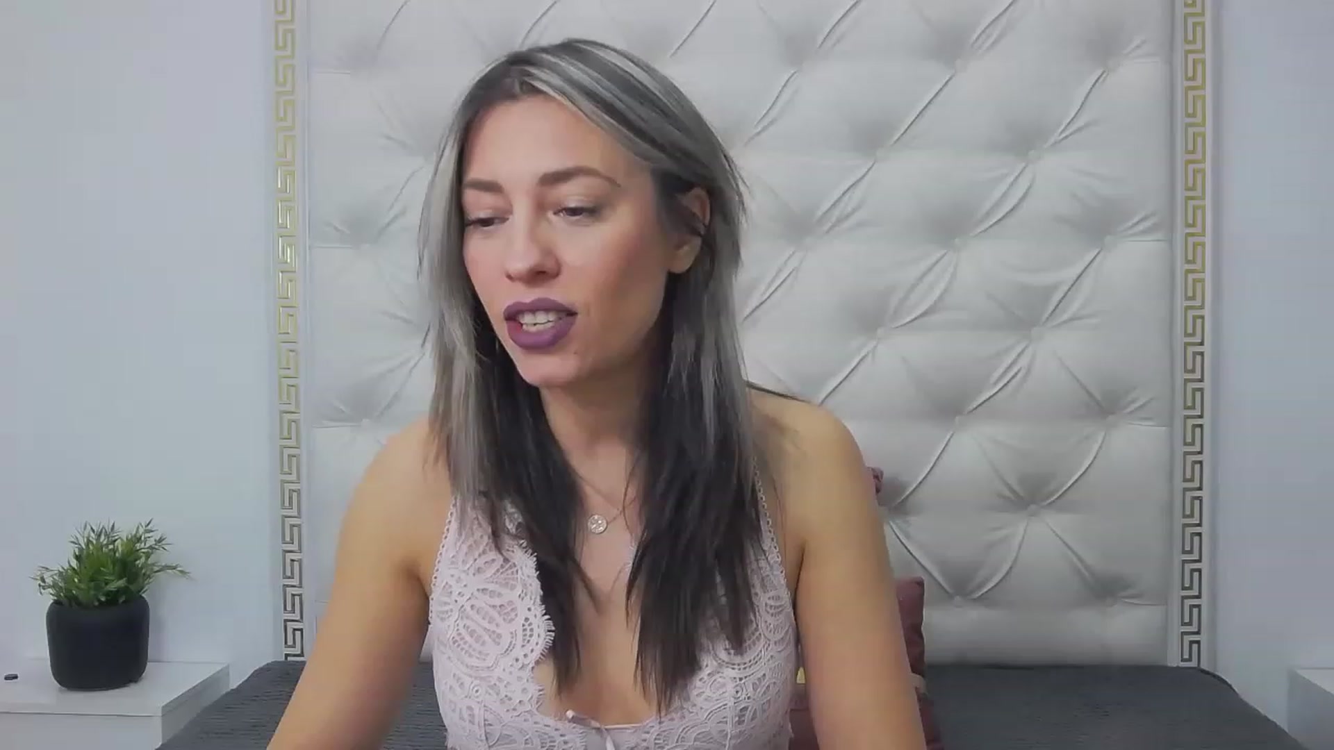 Gallery image thumbnail from PoxyVibe's myfreecams stream on, 01/30/2023, 14:56 image 18 of 20