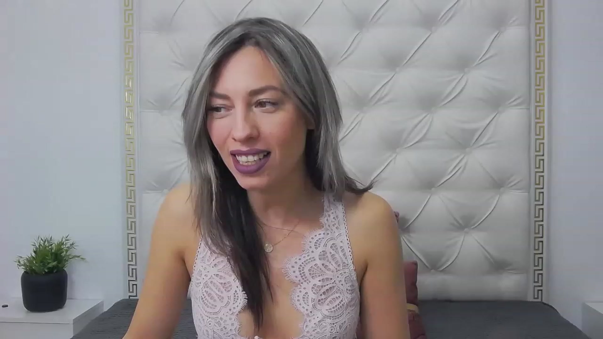 Gallery image thumbnail from PoxyVibe's myfreecams stream on, 01/30/2023, 14:56 image 8 of 20