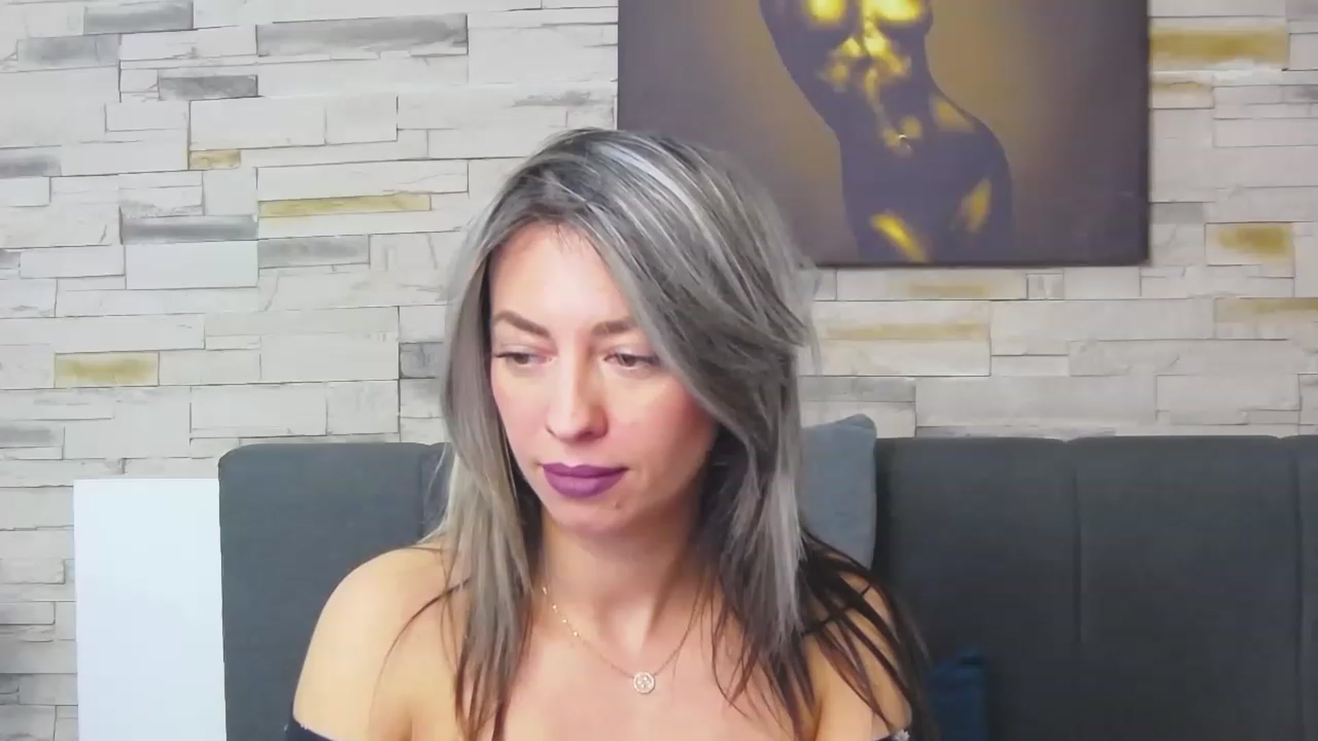 Gallery image thumbnail from PoxyVibe's myfreecams stream on, 01/31/2023, 20:43 image 3 of 20