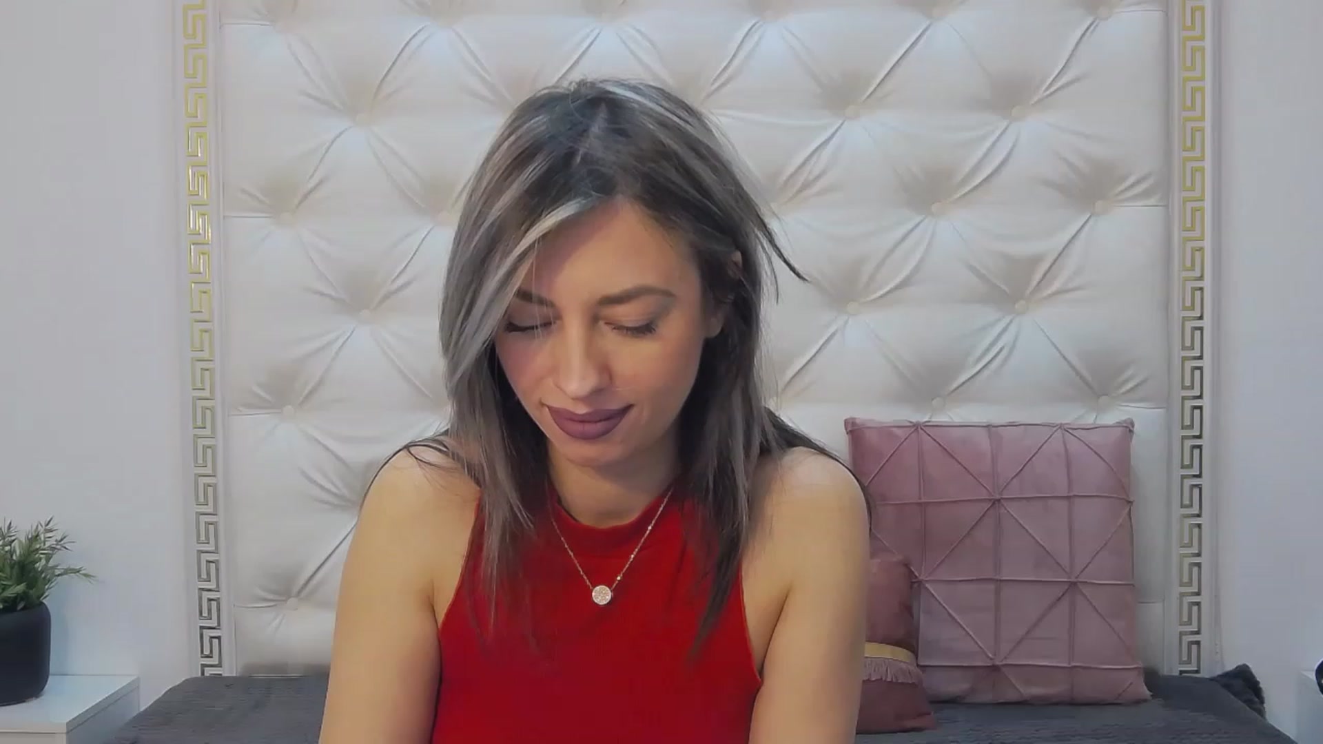 Gallery image thumbnail from PoxyVibe's myfreecams stream on, 02/02/2023, 16:05 image 10 of 20