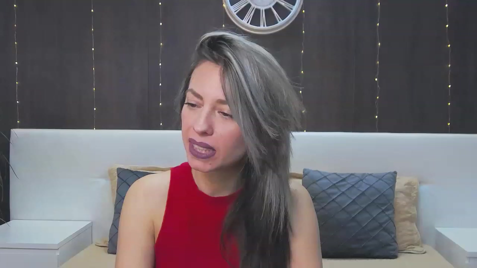 Gallery image thumbnail from PoxyVibe's myfreecams stream on, 02/06/2023, 15:46 image 6 of 20