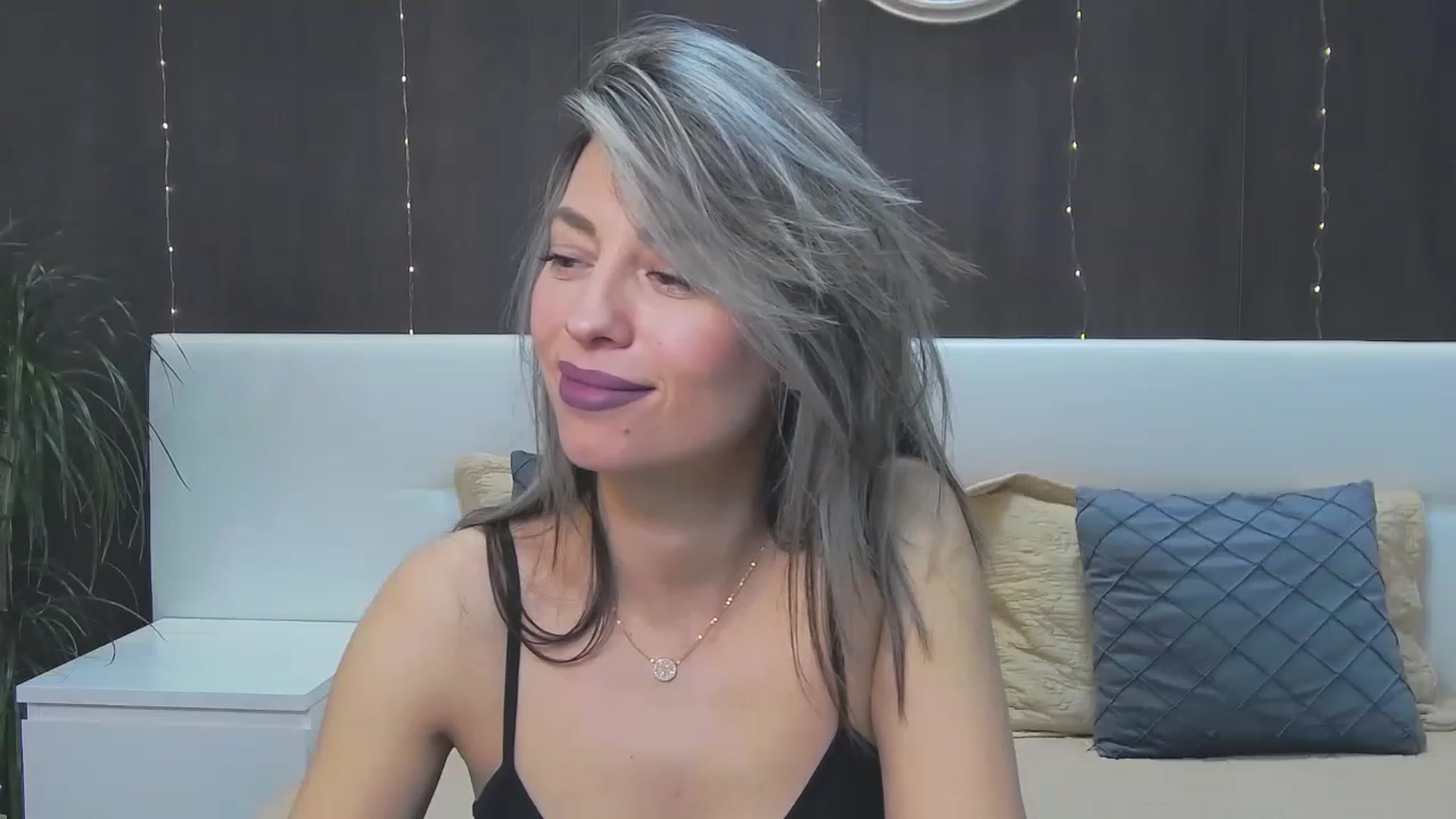 Gallery image thumbnail from PoxyVibe's myfreecams stream on, 02/07/2023, 16:03 image 9 of 20