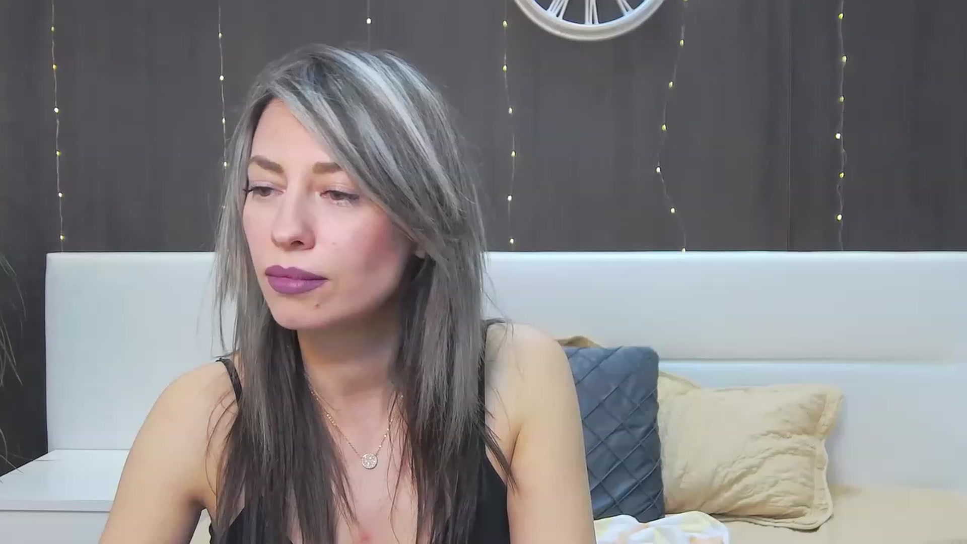Gallery image thumbnail from PoxyVibe's myfreecams stream on, 02/10/2023, 22:09 image 7 of 20