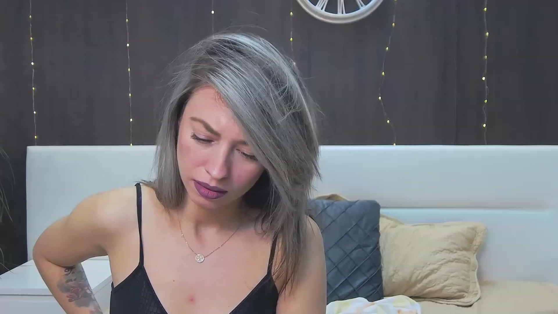 Gallery image thumbnail from PoxyVibe's myfreecams stream on, 02/10/2023, 22:09 image 13 of 20
