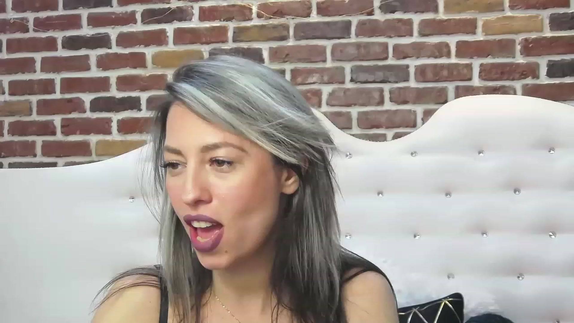 Gallery image thumbnail from PoxyVibe's myfreecams stream on, 02/15/2023, 21:12 image 6 of 20