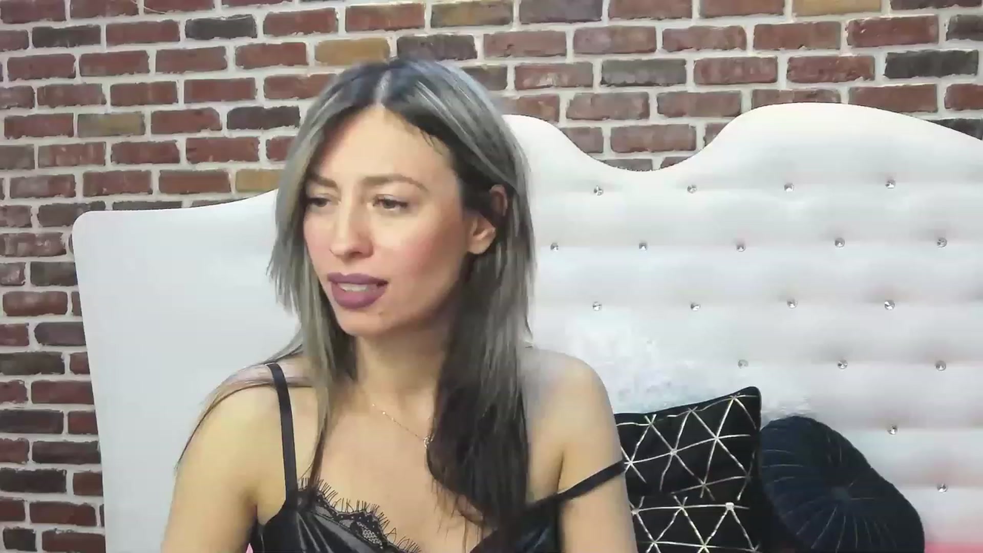 Gallery image thumbnail from PoxyVibe's myfreecams stream on, 02/15/2023, 21:12 image 19 of 20
