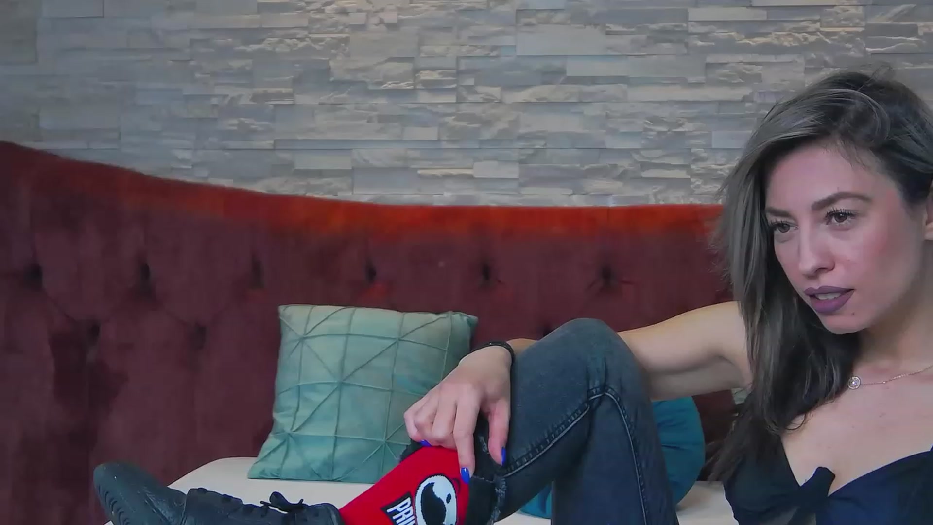 Gallery image thumbnail from PoxyVibe's myfreecams stream on, 02/17/2023, 14:37 image 3 of 20