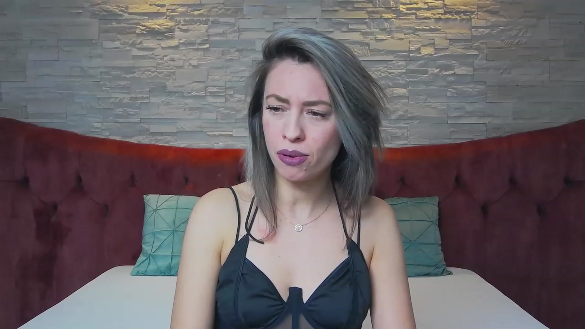 Gallery image thumbnail from PoxyVibe's myfreecams stream on, 02/17/2023, 14:37 image 9 of 20