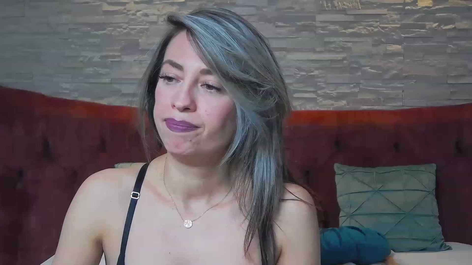 Gallery image thumbnail from PoxyVibe's myfreecams stream on, 02/17/2023, 20:34 image 14 of 20
