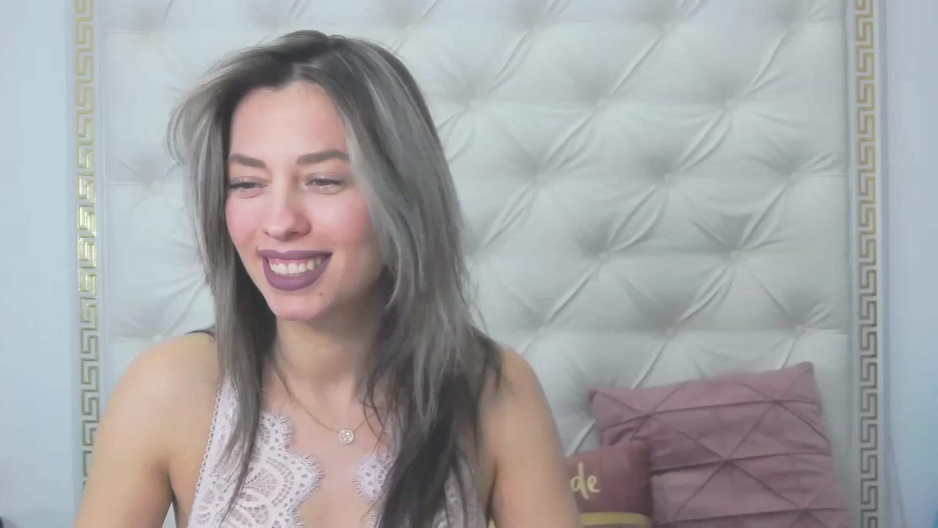 Gallery image thumbnail from PoxyVibe's myfreecams stream on, 02/20/2023, 15:30 image 10 of 20