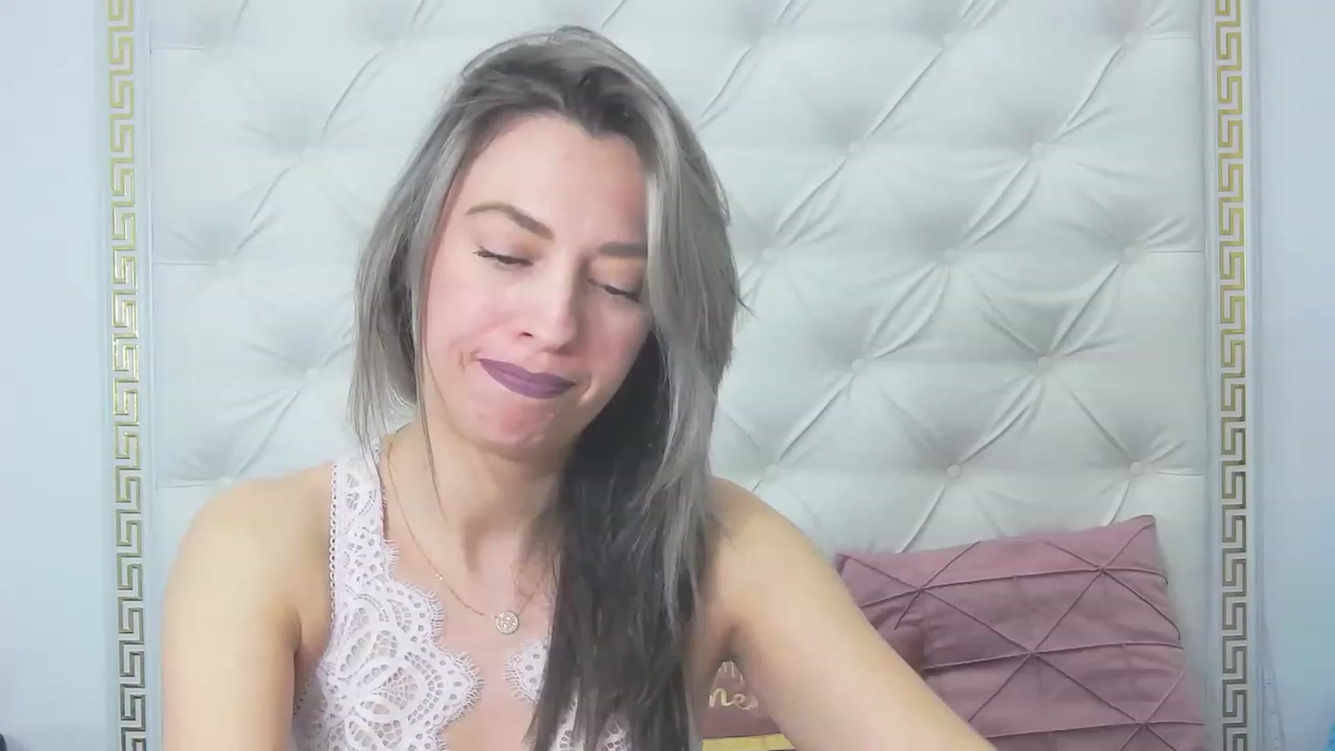 Gallery image thumbnail from PoxyVibe's myfreecams stream on, 02/20/2023, 15:30 image 5 of 20