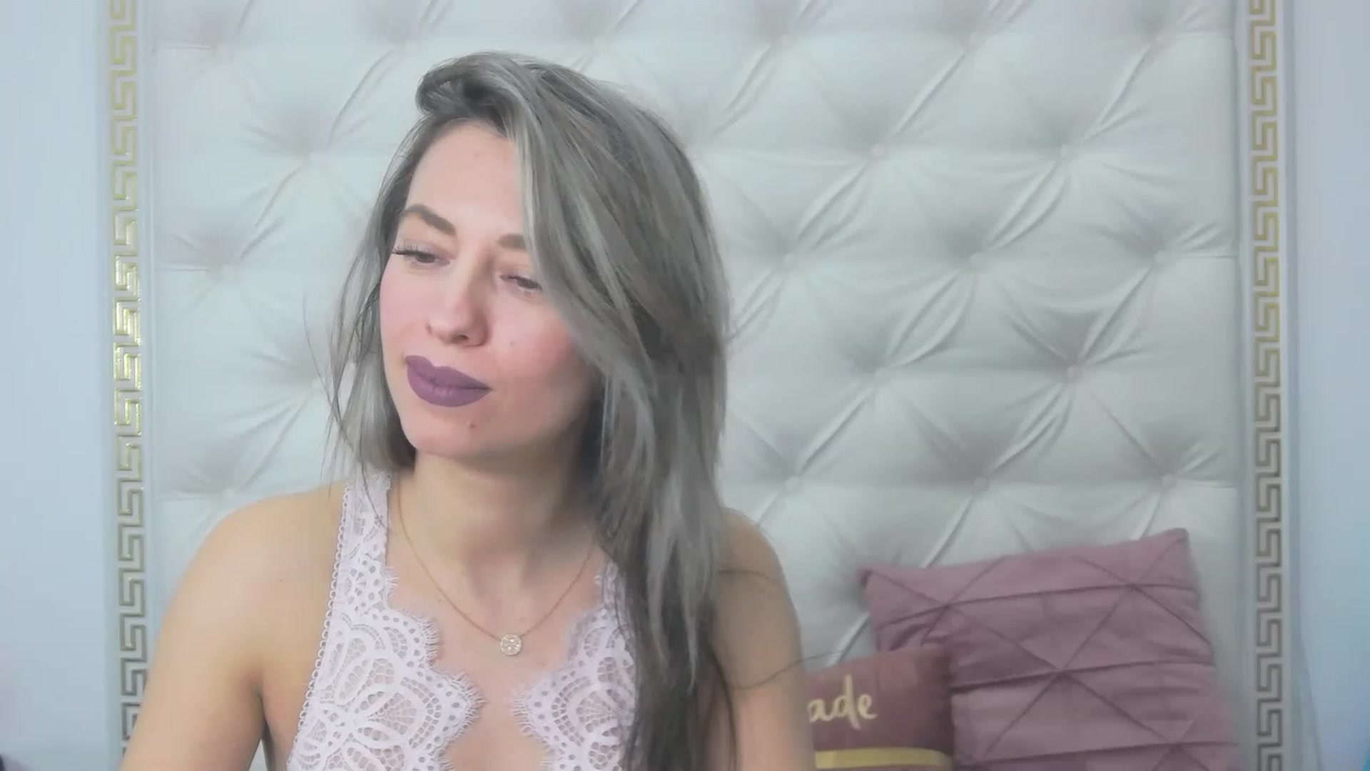 Gallery image thumbnail from PoxyVibe's myfreecams stream on, 02/20/2023, 15:30 image 12 of 20