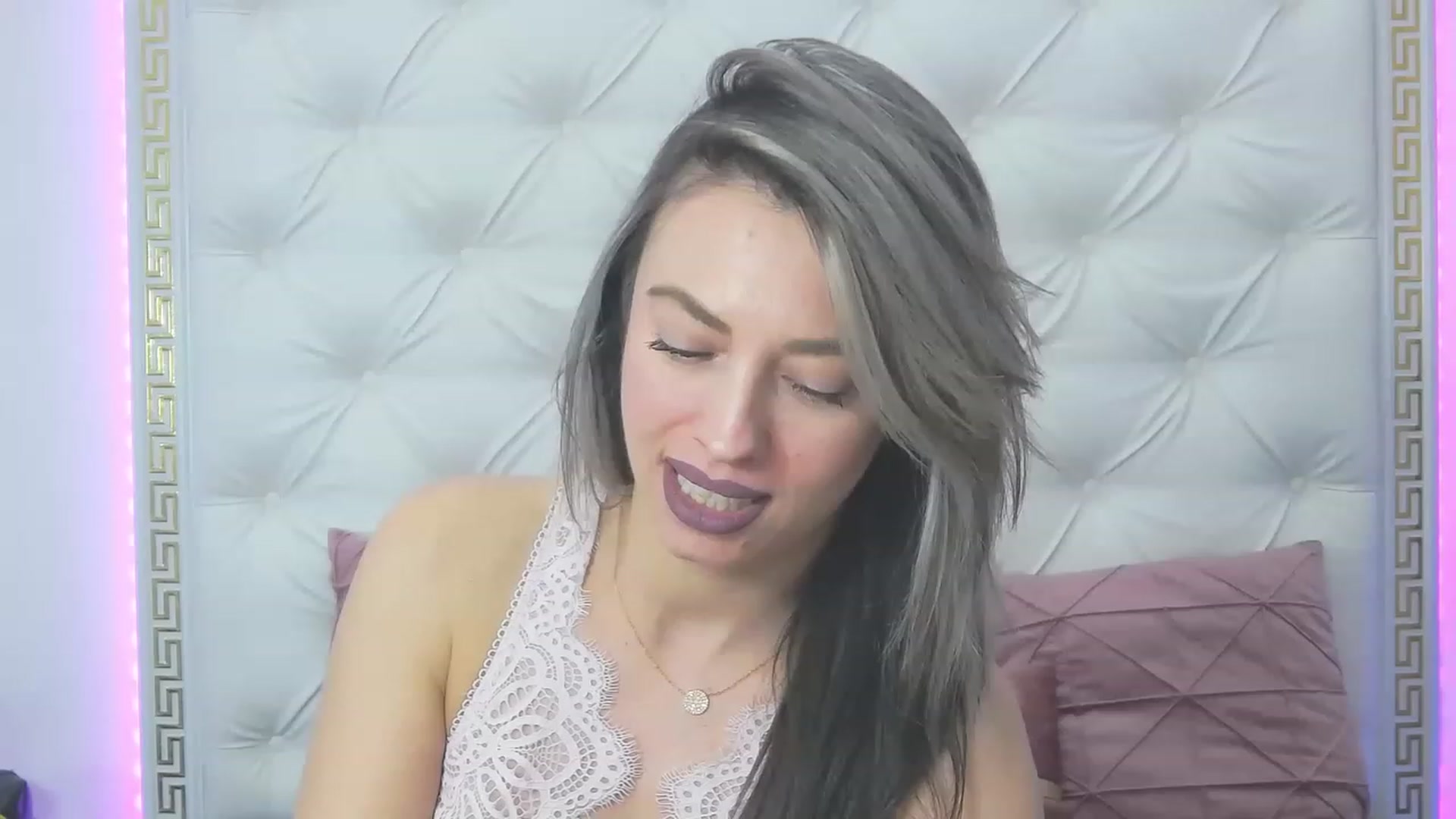 Gallery image thumbnail from PoxyVibe's myfreecams stream on, 02/20/2023, 16:35 image 15 of 20