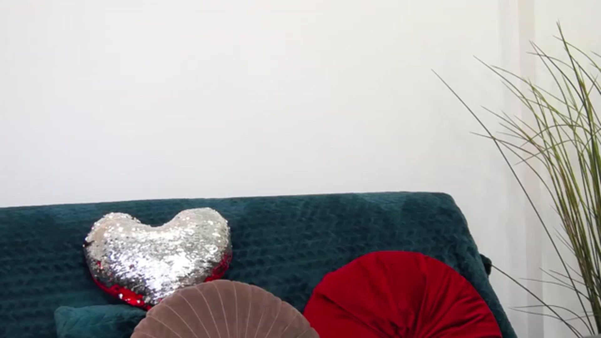 Gallery image thumbnail from PoxyVibe's myfreecams stream on, 02/22/2023, 15:10 image 14 of 20