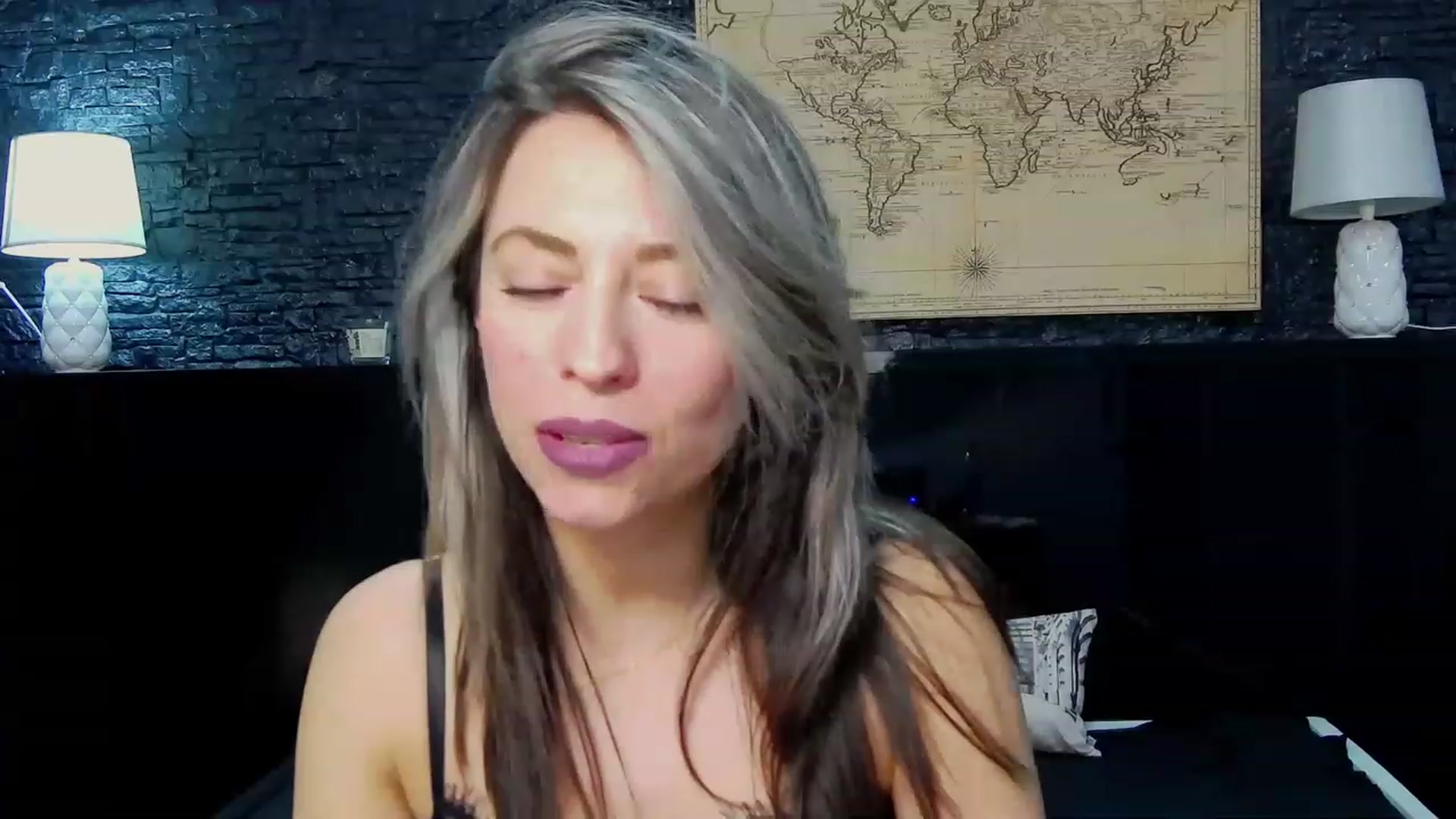 Gallery image thumbnail from PoxyVibe's myfreecams stream on, 02/28/2023, 20:13 image 16 of 20