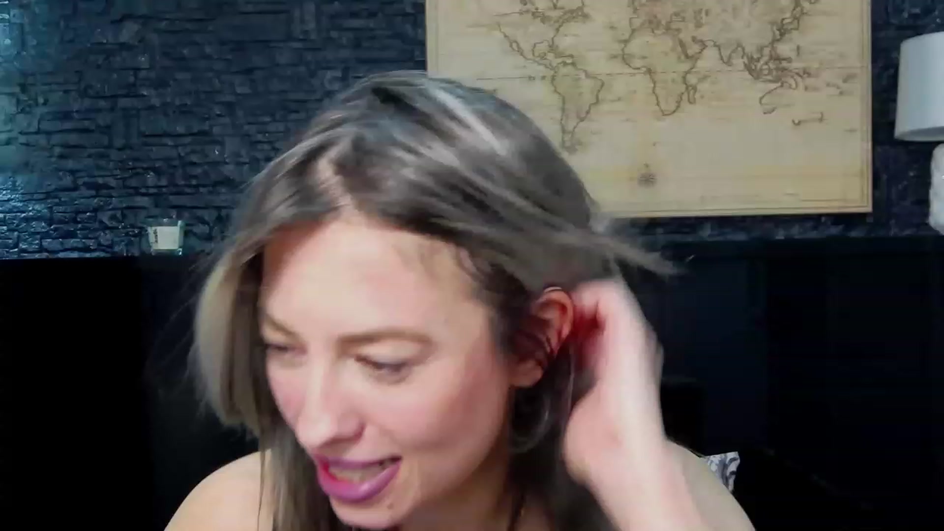 Gallery image thumbnail from PoxyVibe's myfreecams stream on, 02/28/2023, 20:34 image 10 of 20