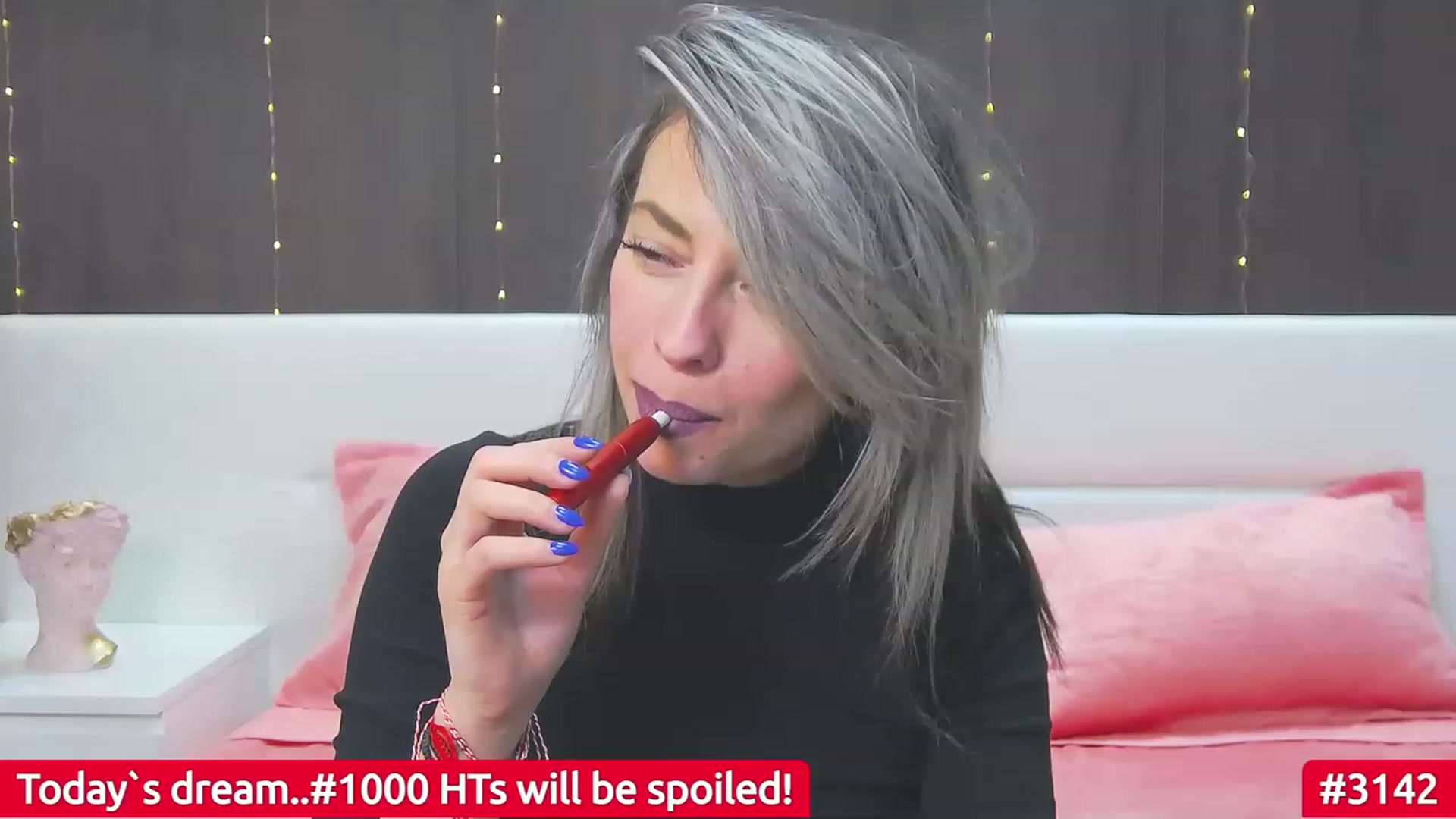 Gallery image thumbnail from PoxyVibe's myfreecams stream on, 03/03/2023, 16:18 image 6 of 20