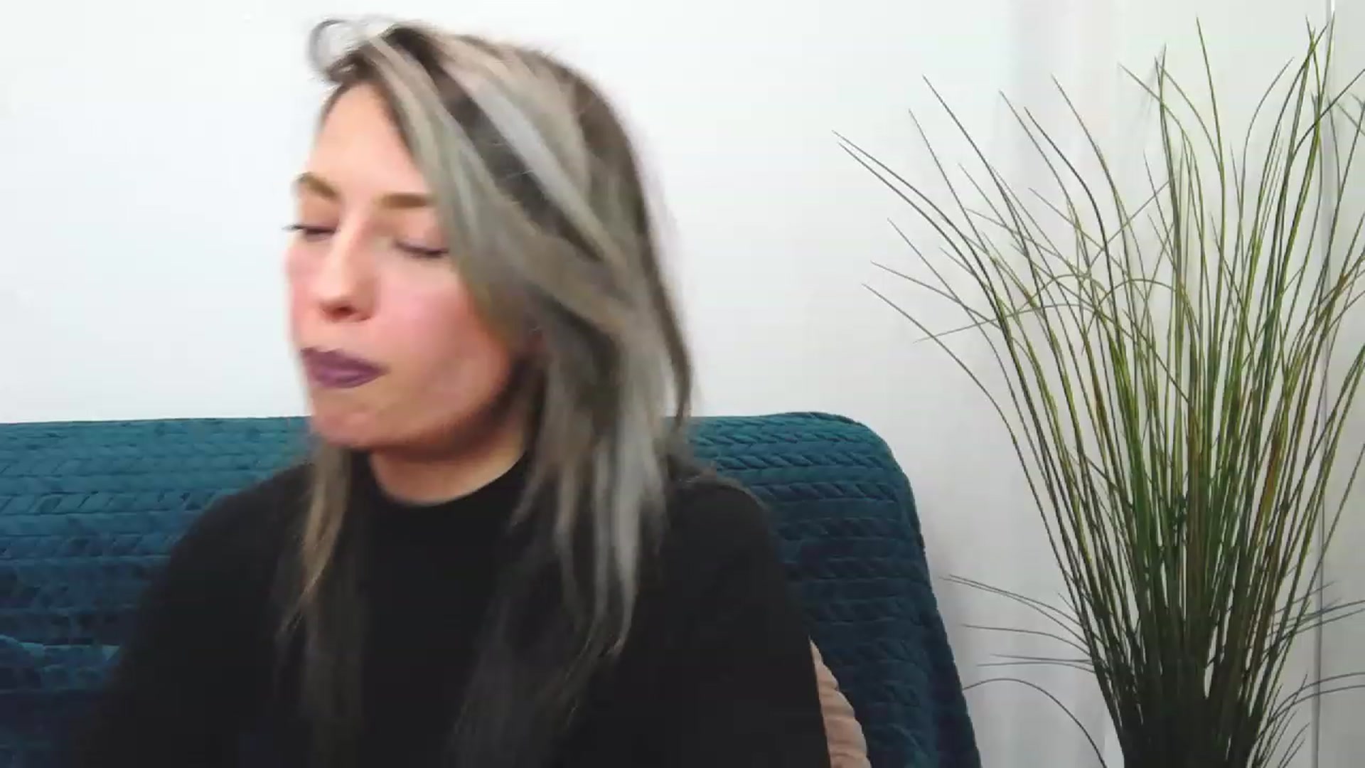 Gallery image thumbnail from PoxyVibe's myfreecams stream on, 03/07/2023, 15:08 image 18 of 20