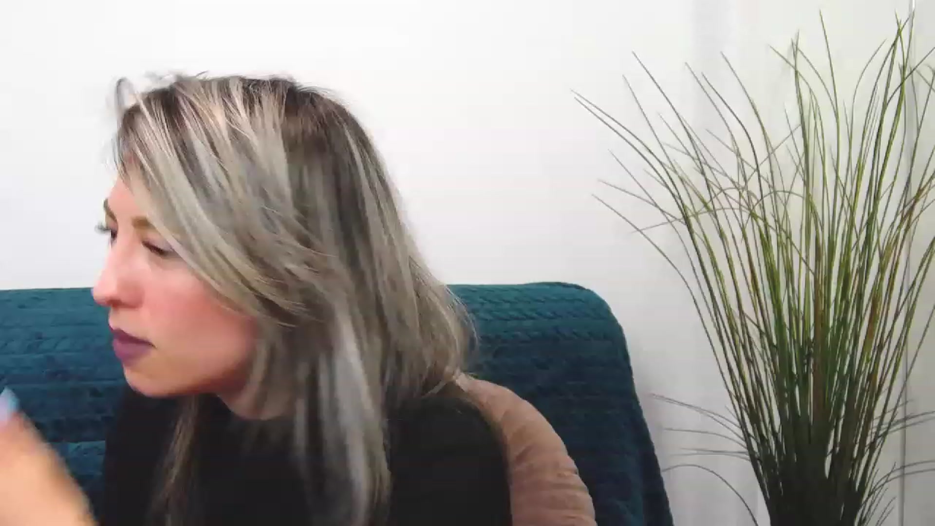 Gallery image thumbnail from PoxyVibe's myfreecams stream on, 03/07/2023, 15:08 image 16 of 20
