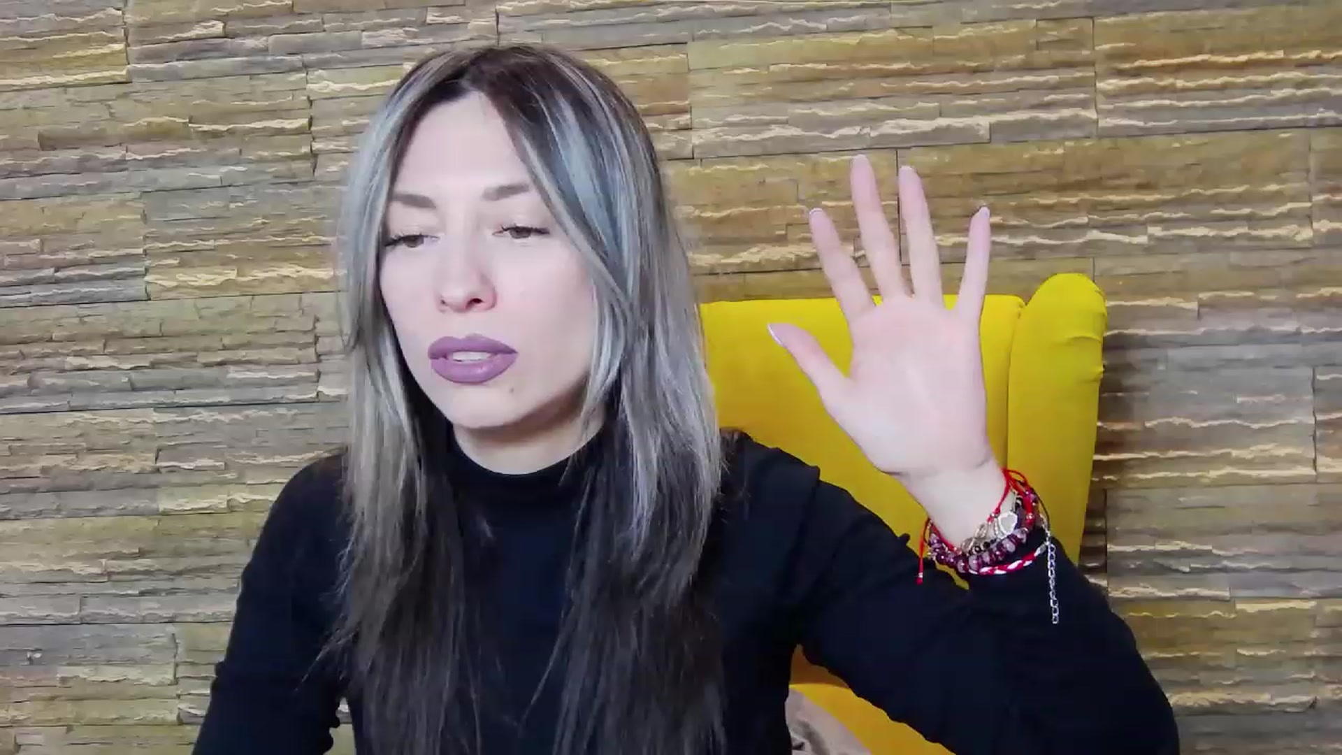 Gallery image thumbnail from PoxyVibe's myfreecams stream on, 03/13/2023, 16:00 image 5 of 20