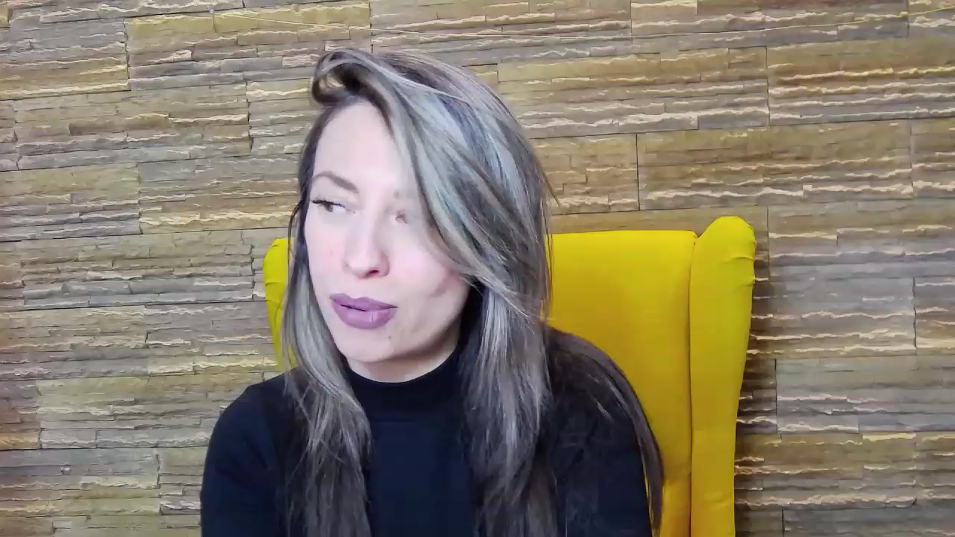 Gallery image thumbnail from PoxyVibe's myfreecams stream on, 03/13/2023, 16:00 image 15 of 20