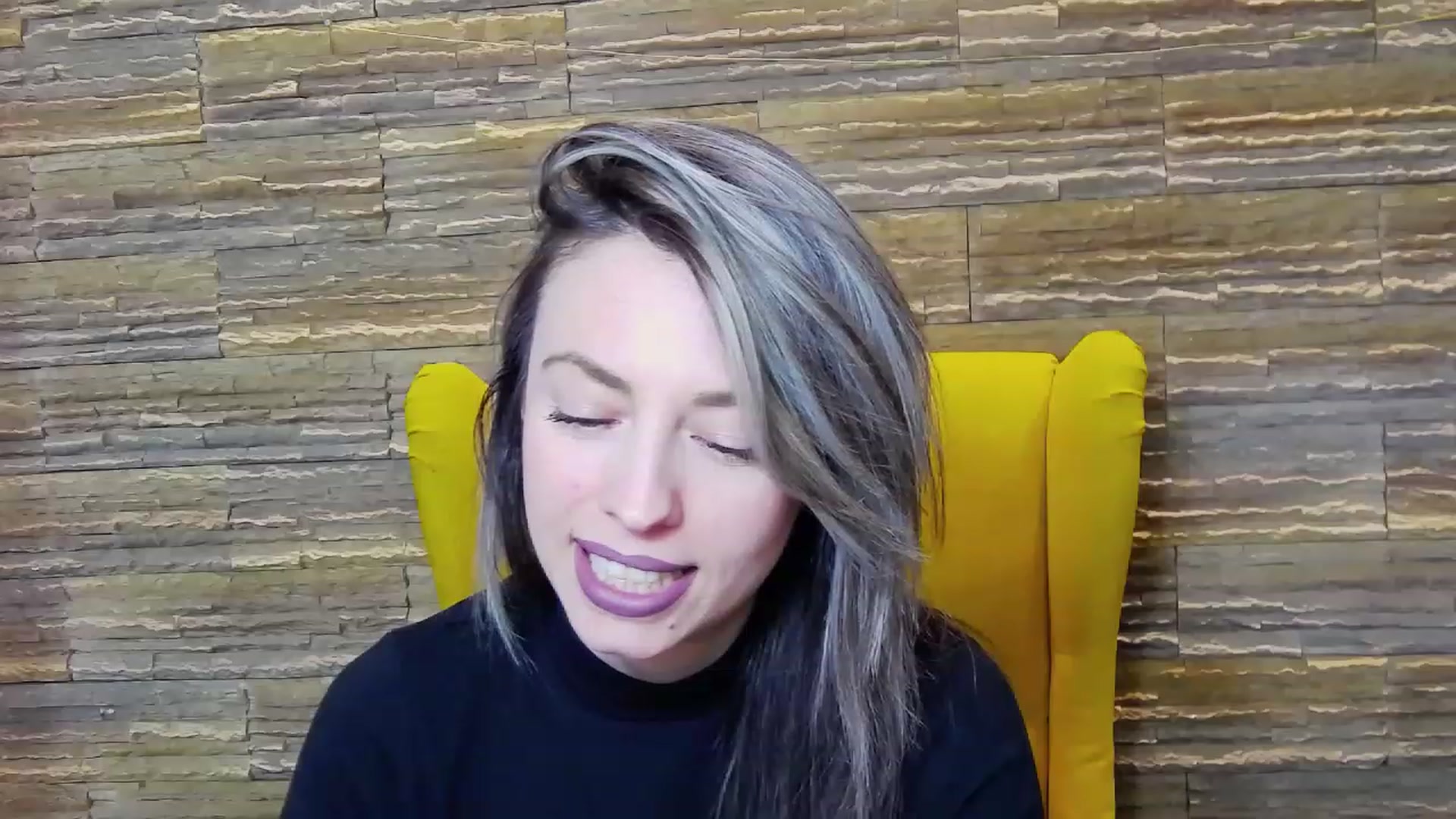 Gallery image thumbnail from PoxyVibe's myfreecams stream on, 03/13/2023, 16:00 image 13 of 20