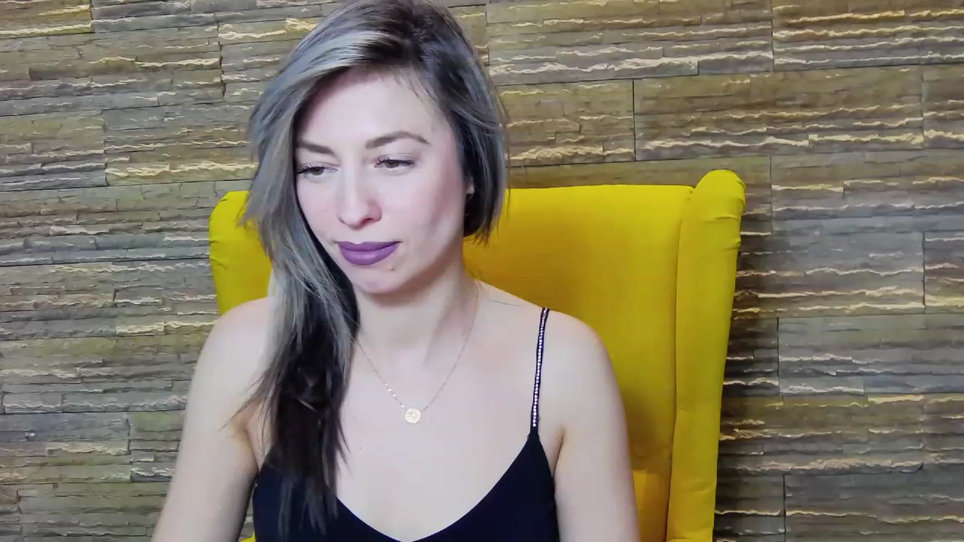 Gallery image thumbnail from PoxyVibe's myfreecams stream on, 03/13/2023, 19:13 image 20 of 20