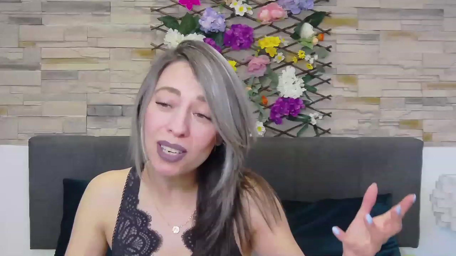 Gallery image thumbnail from PoxyVibe's myfreecams stream on, 03/16/2023, 16:34 image 5 of 20