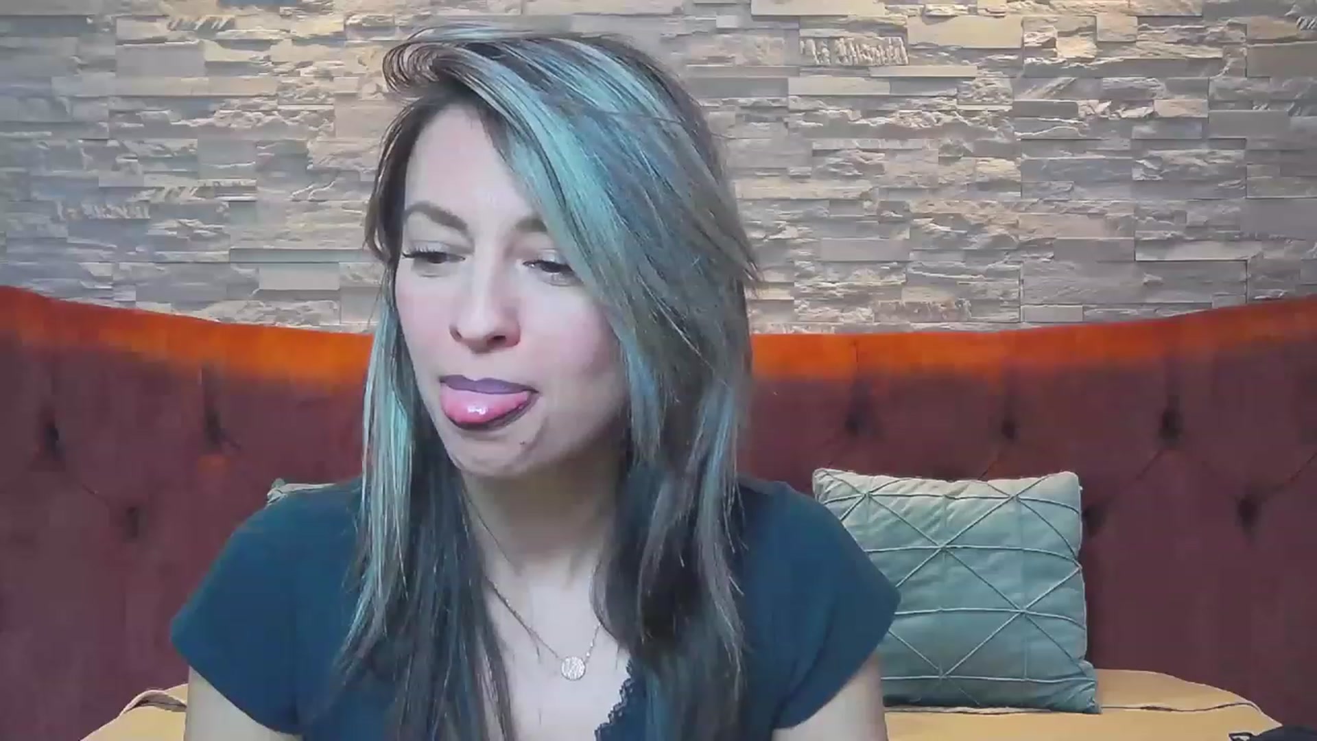 Gallery image thumbnail from PoxyVibe's myfreecams stream on, 03/20/2023, 16:02 image 20 of 20