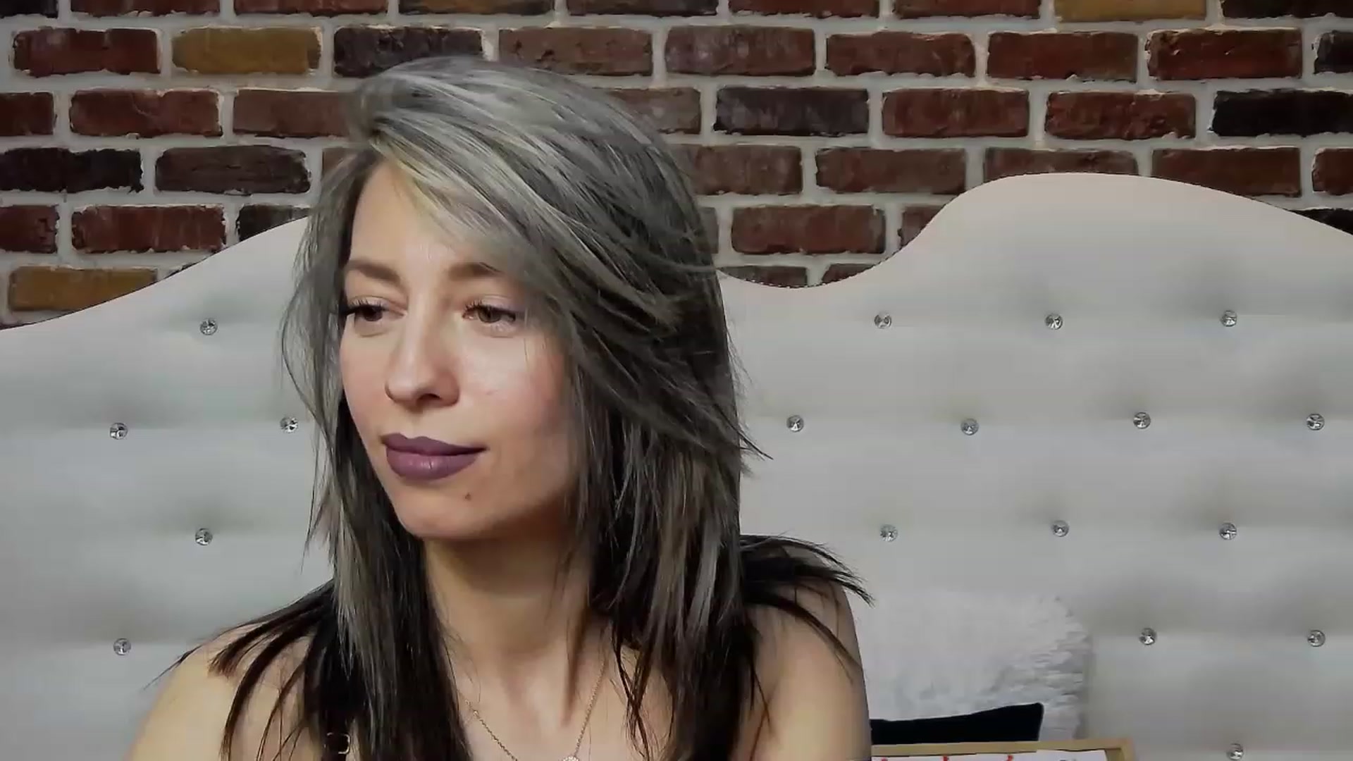 Gallery image thumbnail from PoxyVibe's myfreecams stream on, 03/23/2023, 18:37 image 10 of 20