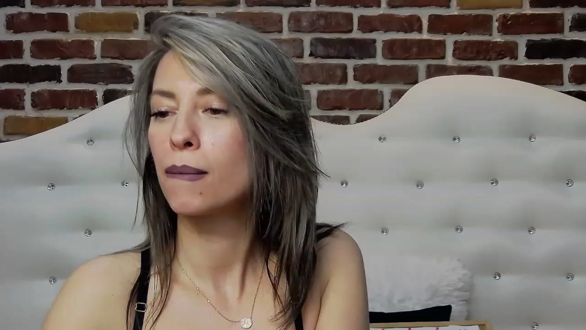 Gallery image thumbnail from PoxyVibe's myfreecams stream on, 03/23/2023, 18:37 image 11 of 20