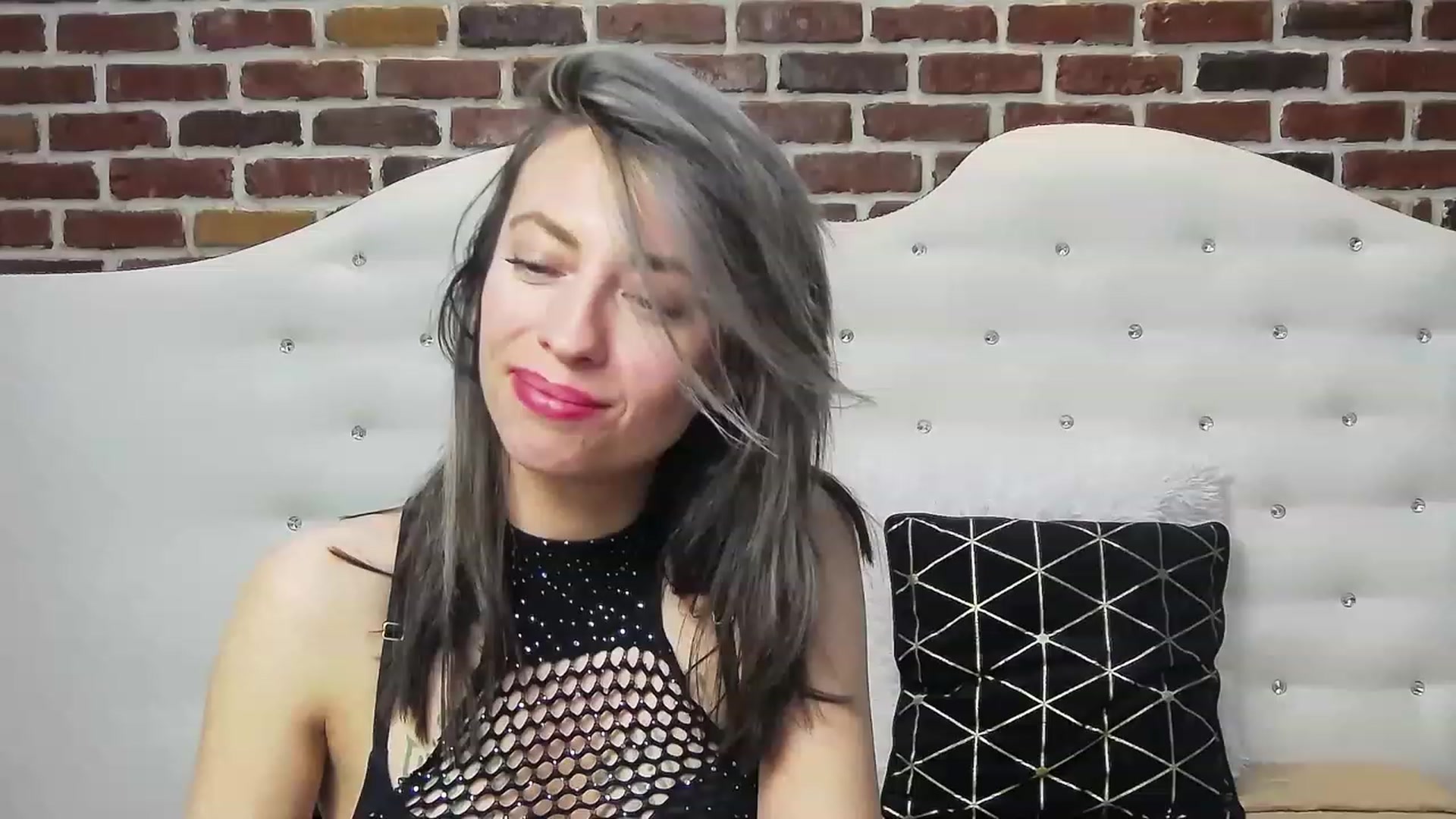Gallery image thumbnail from PoxyVibe's myfreecams stream on, 03/28/2023, 19:32 image 7 of 20