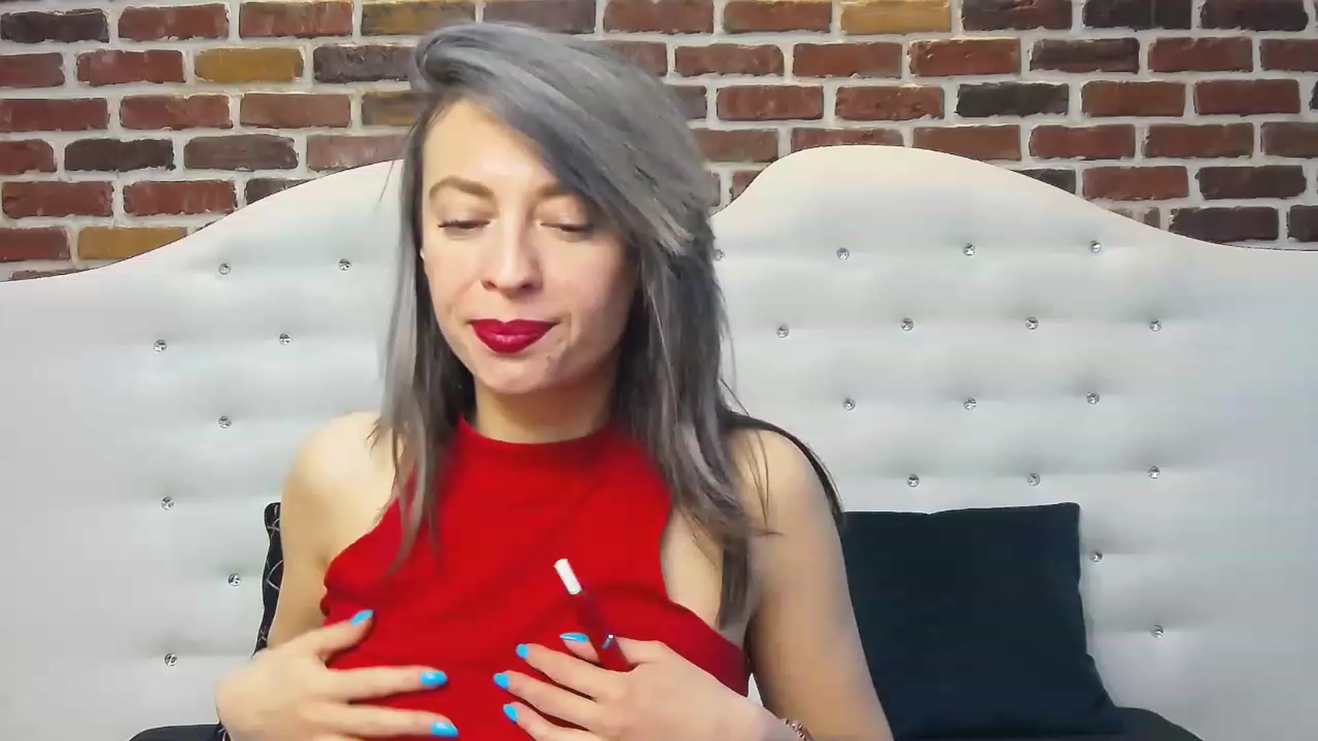 Gallery image thumbnail from PoxyVibe's myfreecams stream on, 04/01/2023, 13:43 image 13 of 20
