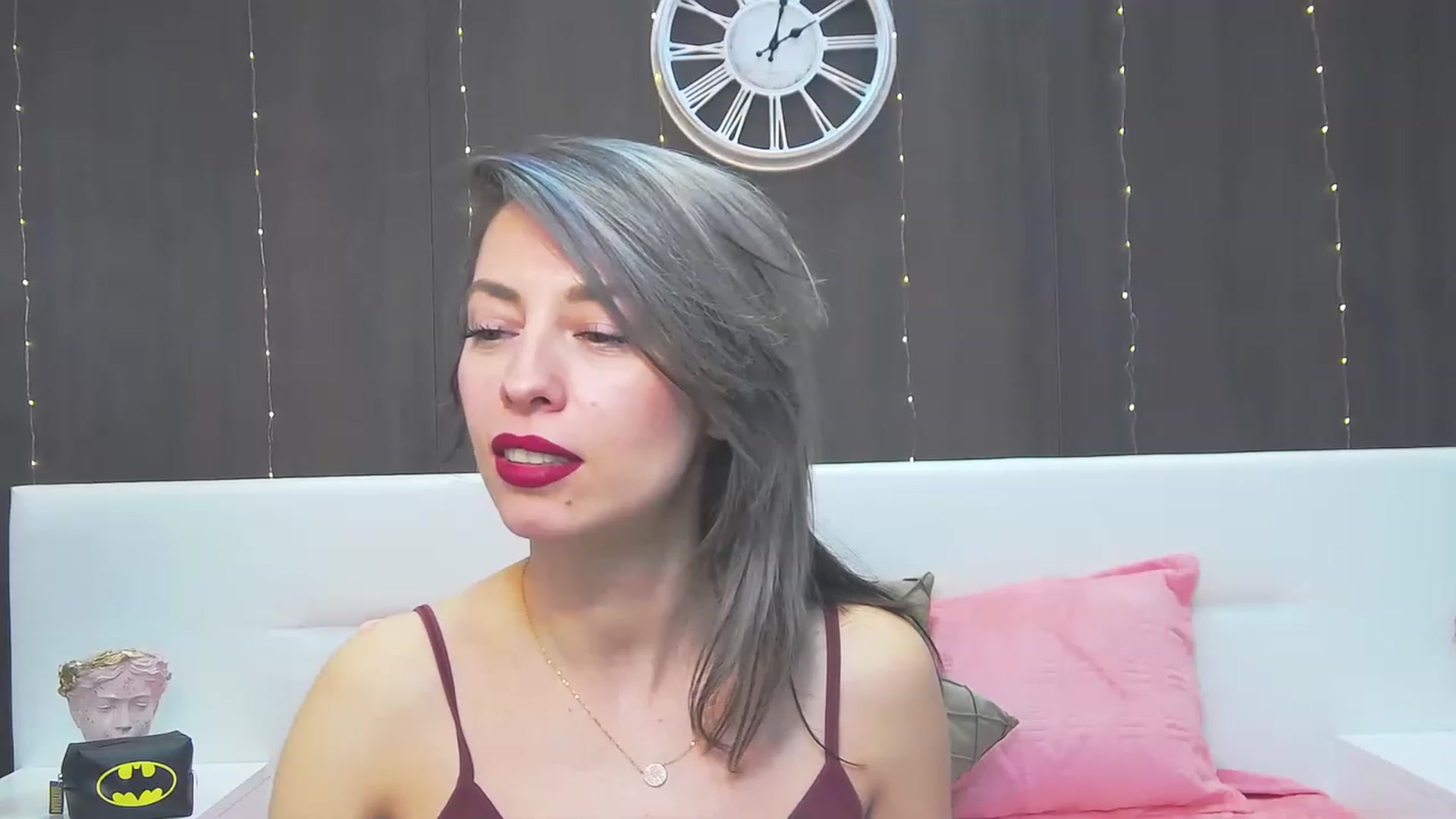Gallery image thumbnail from PoxyVibe's myfreecams stream on, 04/03/2023, 14:45 image 6 of 20