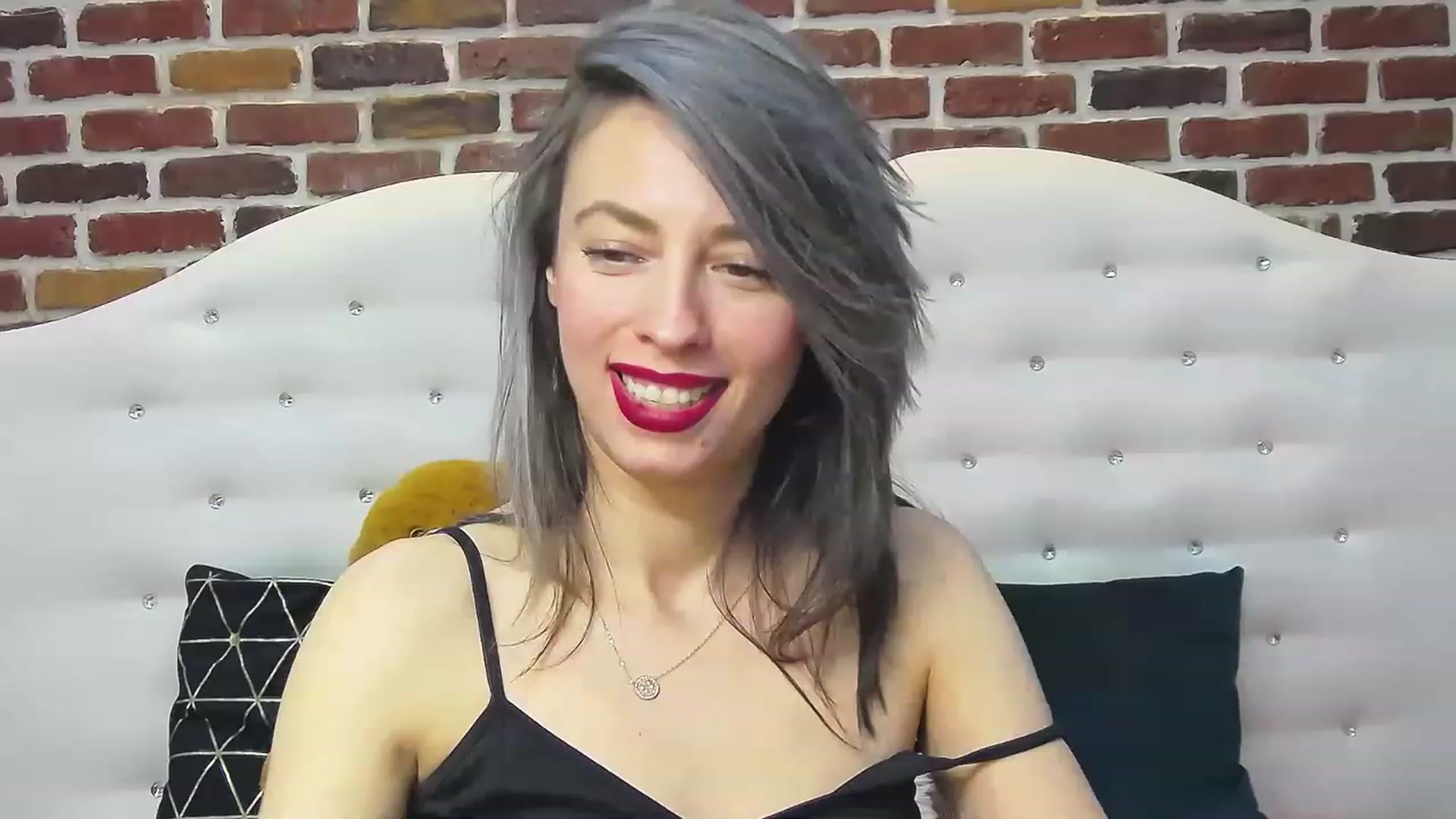 Gallery image thumbnail from PoxyVibe's myfreecams stream on, 04/05/2023, 15:48 image 4 of 20