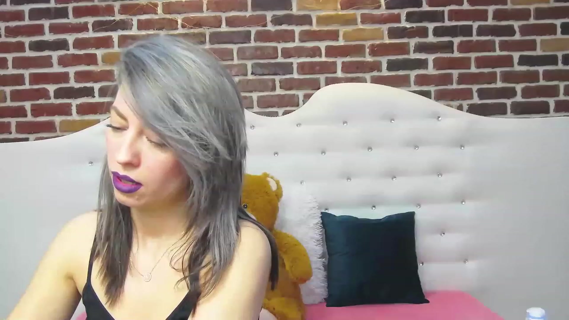 Gallery image thumbnail from PoxyVibe's myfreecams stream on, 04/07/2023, 15:29 image 11 of 20