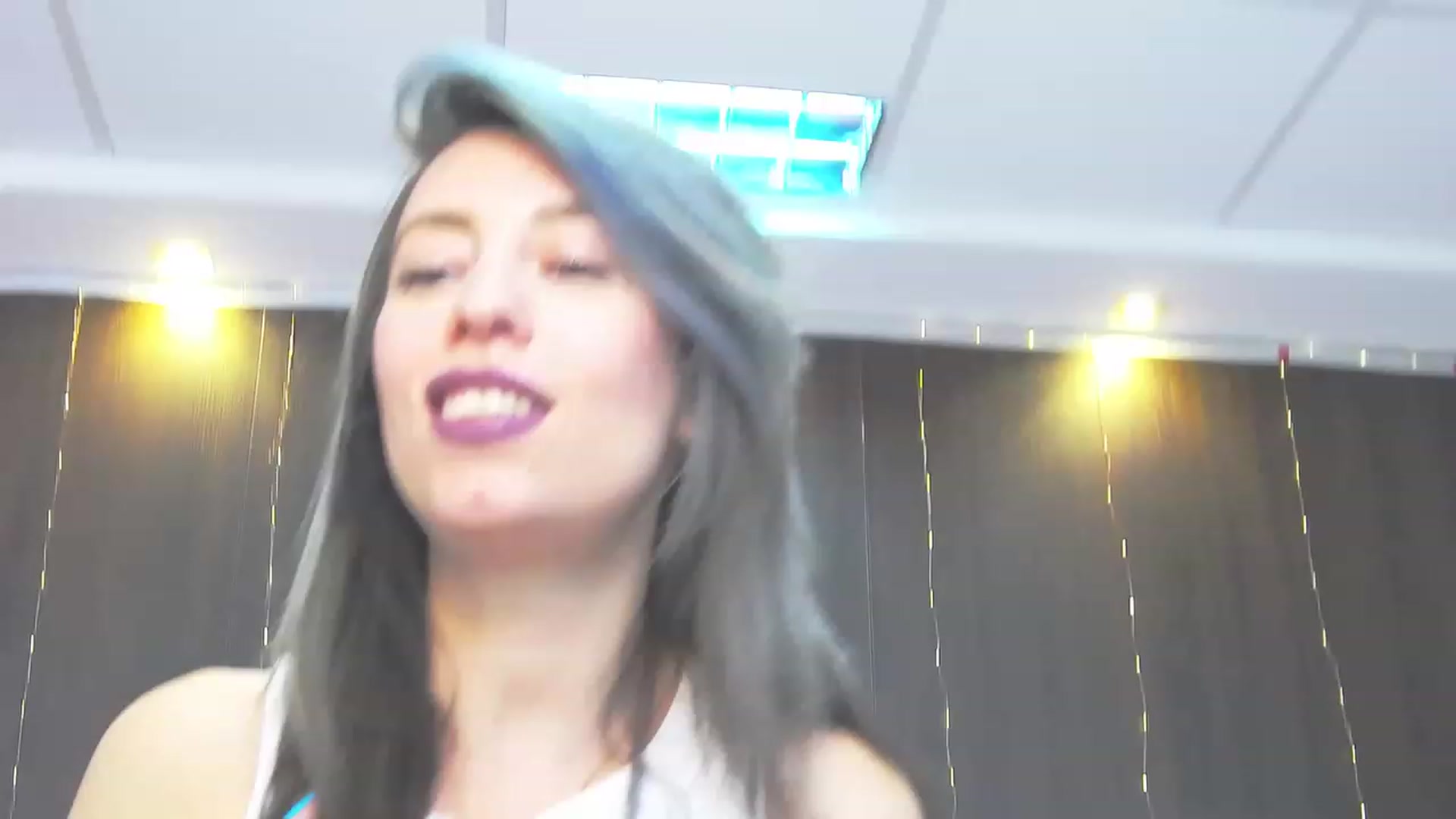 Gallery image thumbnail from PoxyVibe's myfreecams stream on, 04/13/2023, 15:27 image 14 of 20