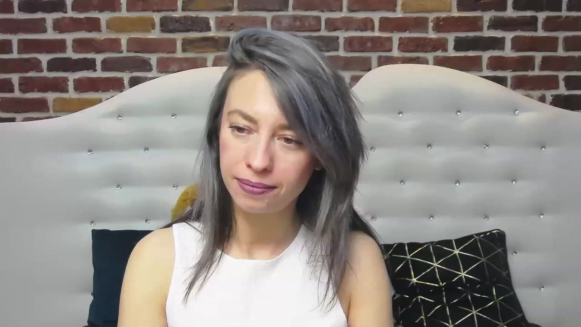 Gallery image thumbnail from PoxyVibe's myfreecams stream on, 04/19/2023, 15:02 image 2 of 20