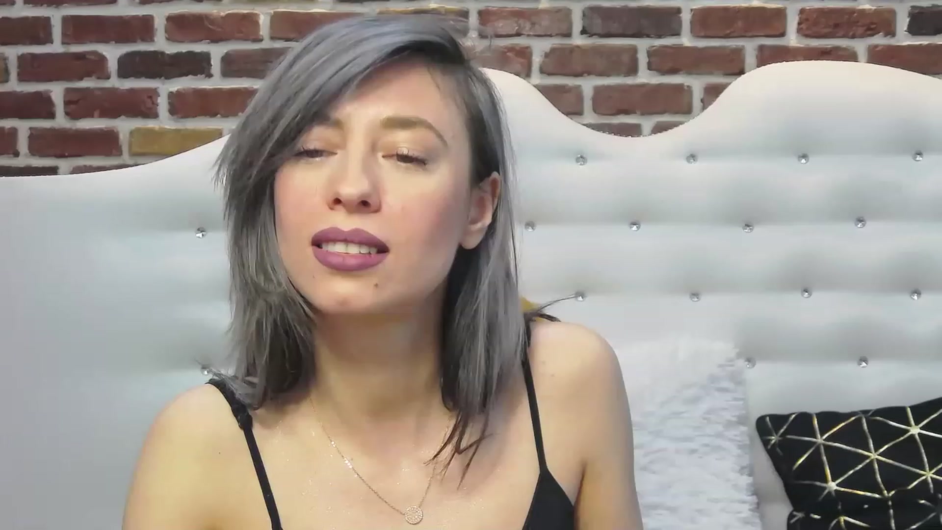 Gallery image thumbnail from PoxyVibe's myfreecams stream on, 04/20/2023, 14:32 image 19 of 20