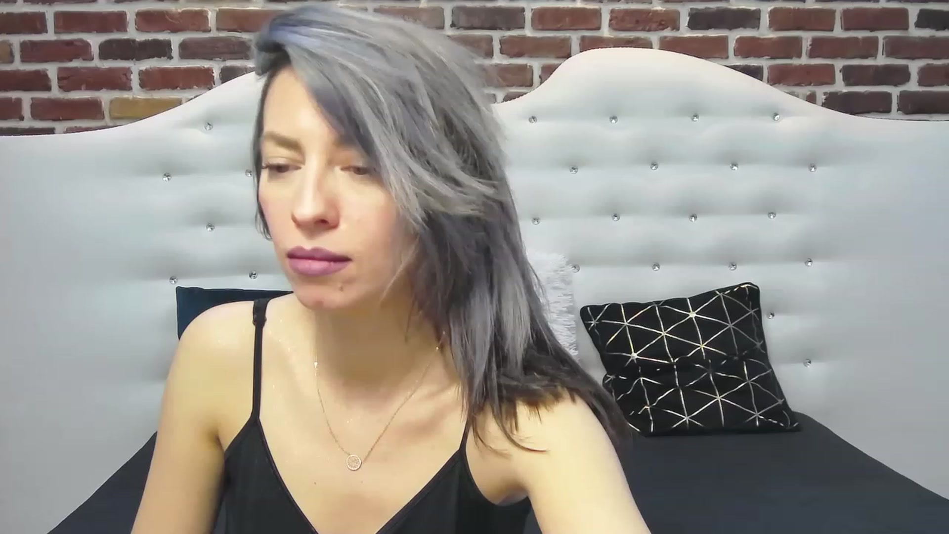Gallery image thumbnail from PoxyVibe's myfreecams stream on, 04/20/2023, 14:32 image 15 of 20
