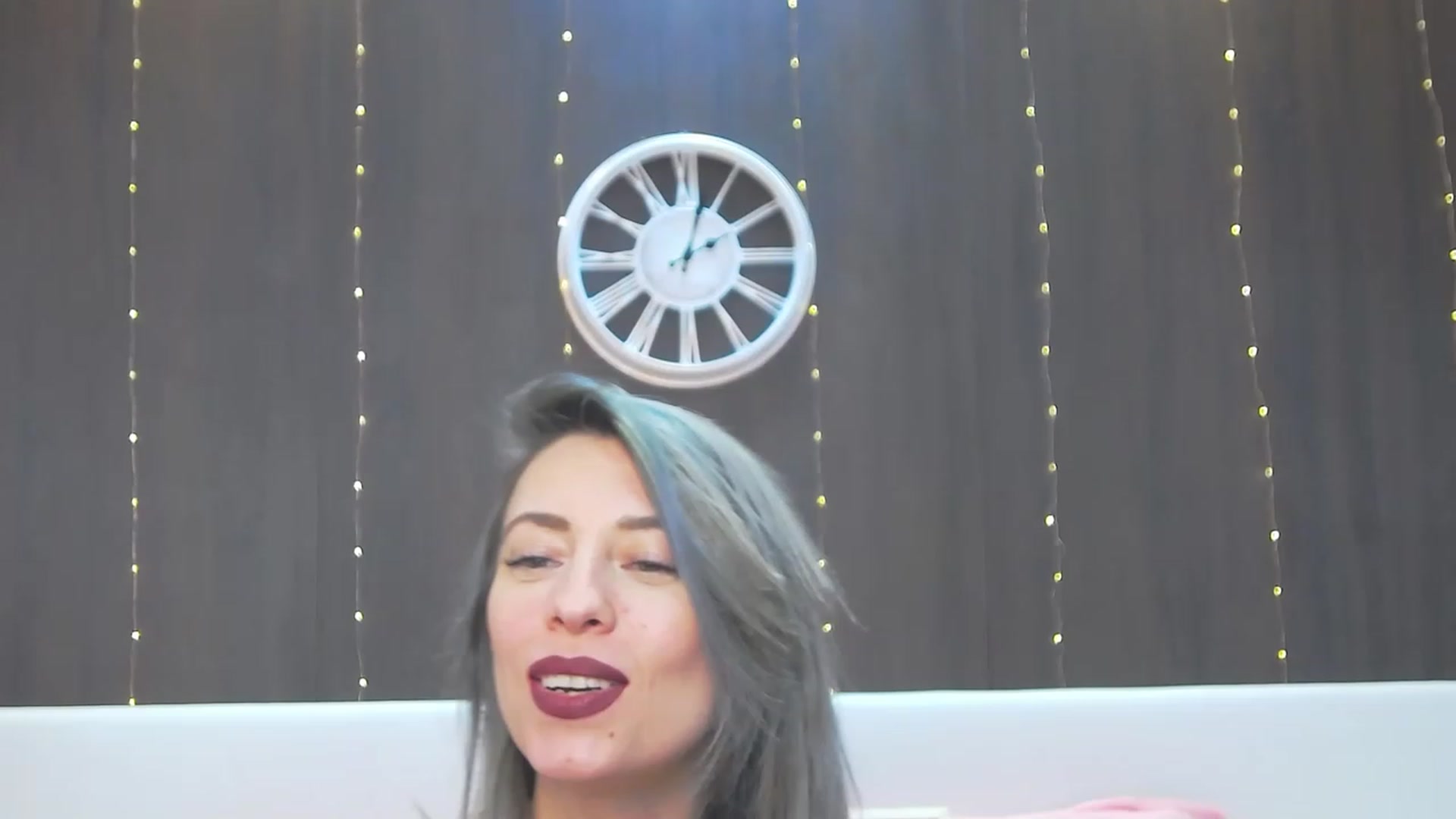 Gallery image thumbnail from PoxyVibe's myfreecams stream on, 04/24/2023, 17:31 image 8 of 20