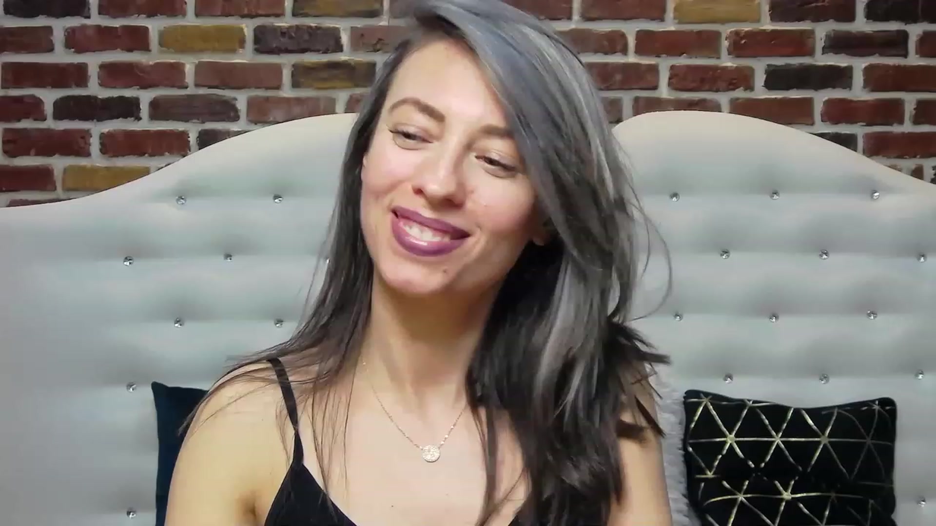 Gallery image thumbnail from PoxyVibe's myfreecams stream on, 04/25/2023, 19:29 image 20 of 20